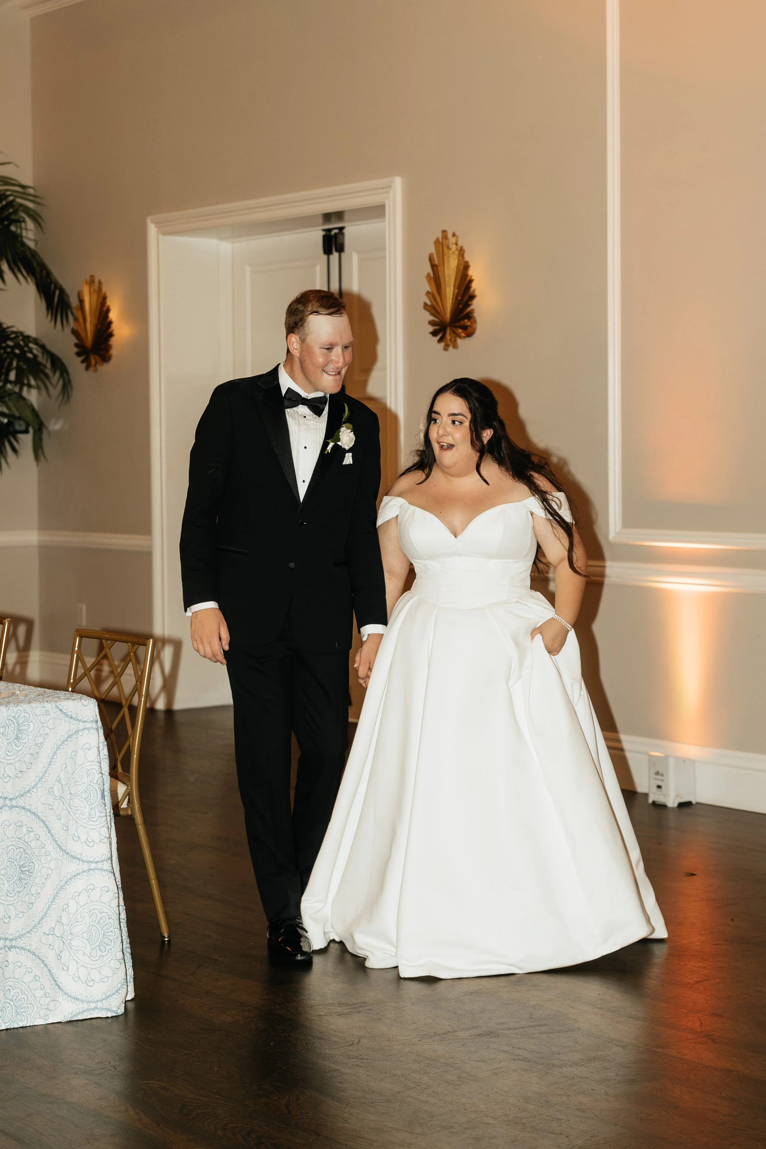 LindsayMcDowPhoto_PelicanClubWedding_Bistlines_RecForm-64.jpg