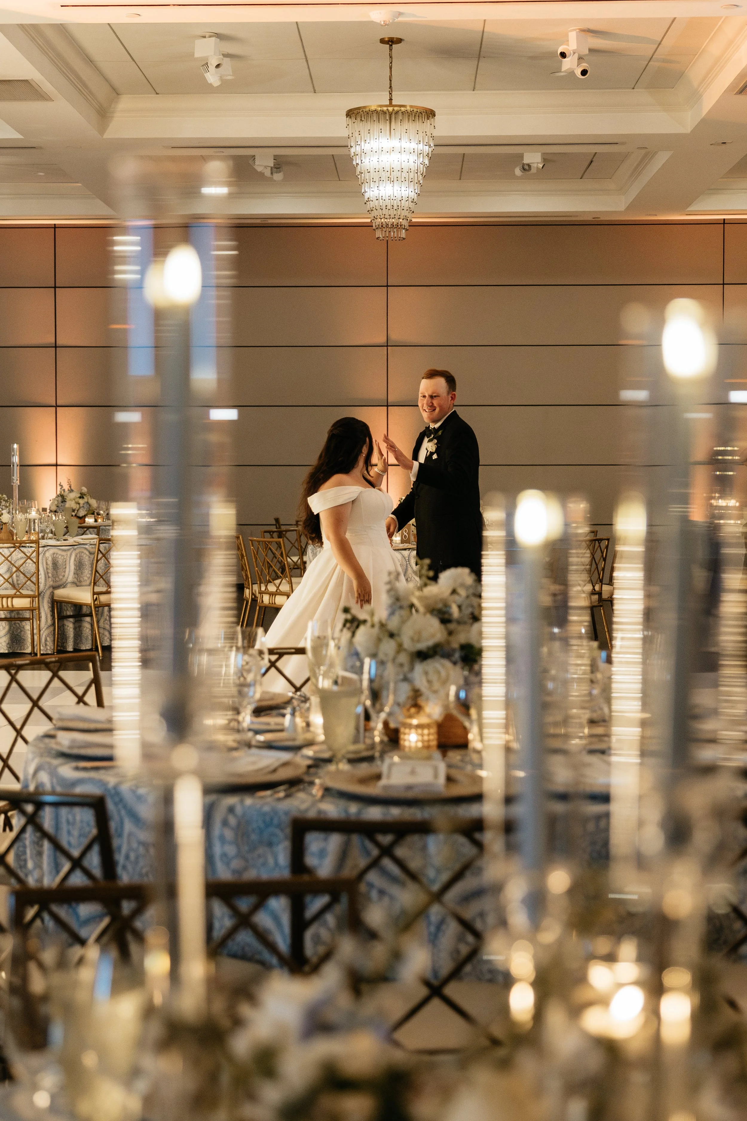 LindsayMcDowPhoto_PelicanClubWedding_Bistlines_RecForm-80.jpg