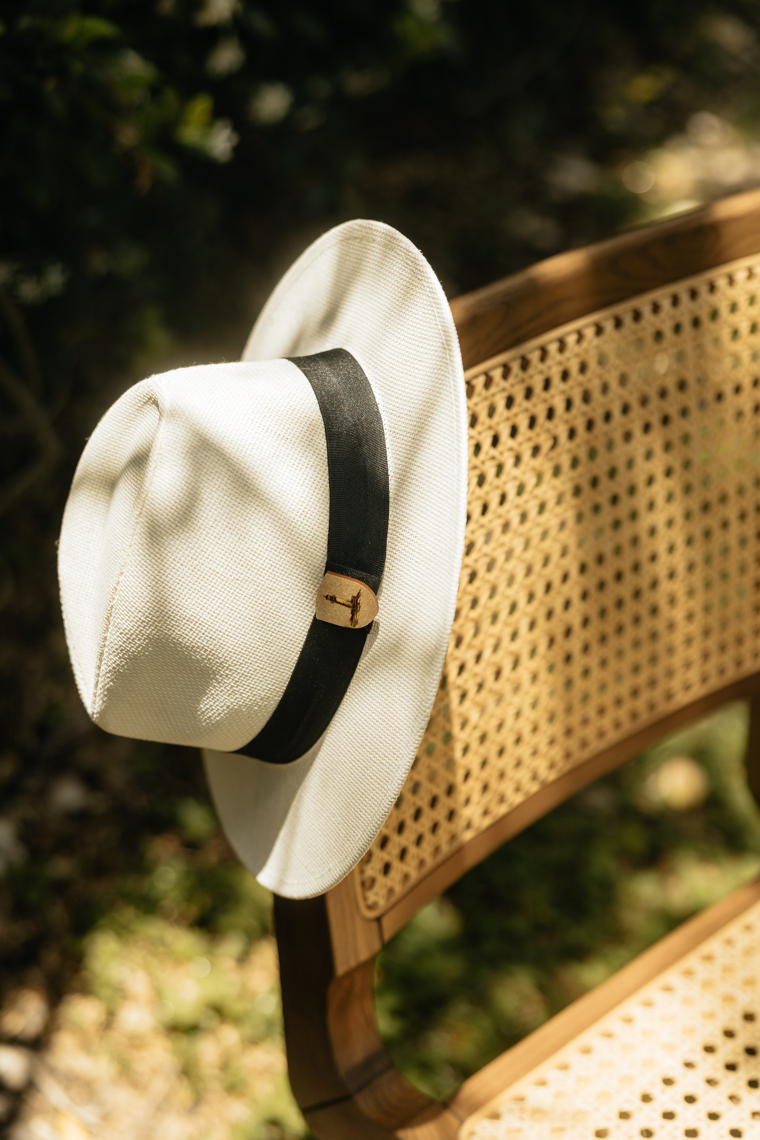 LindsayMcDowPhoto_PelicanClubWedding_Bistlines_Details-61.jpg