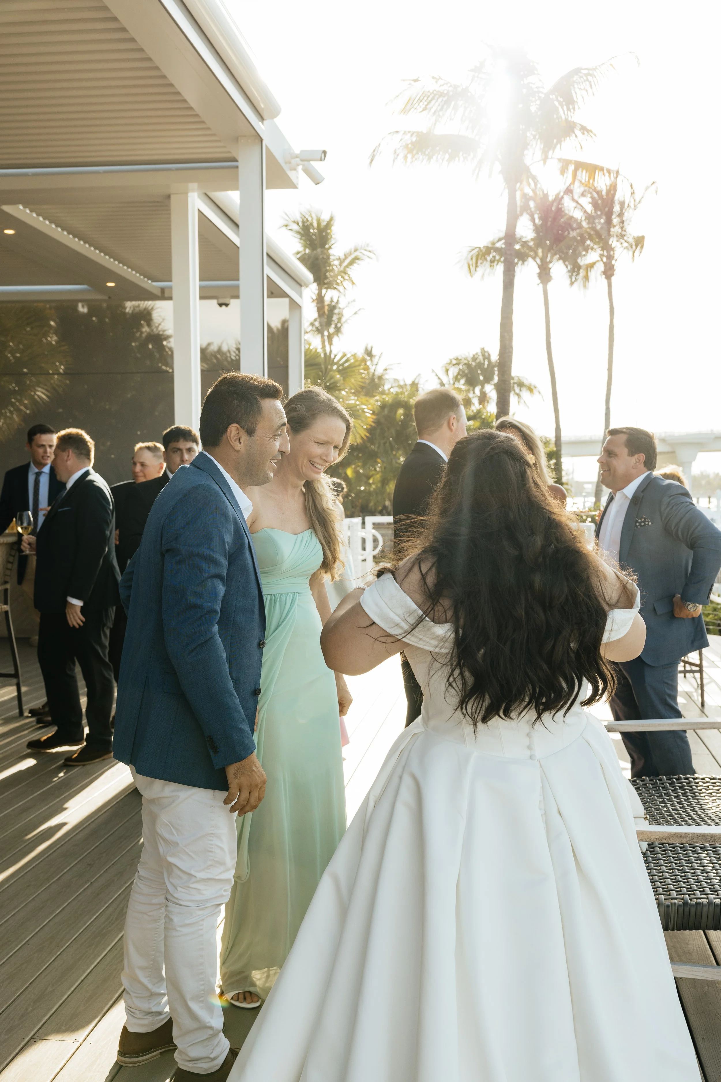 LindsayMcDowPhoto_PelicanClubWedding_Bistlines_CktlHr-133.jpg
