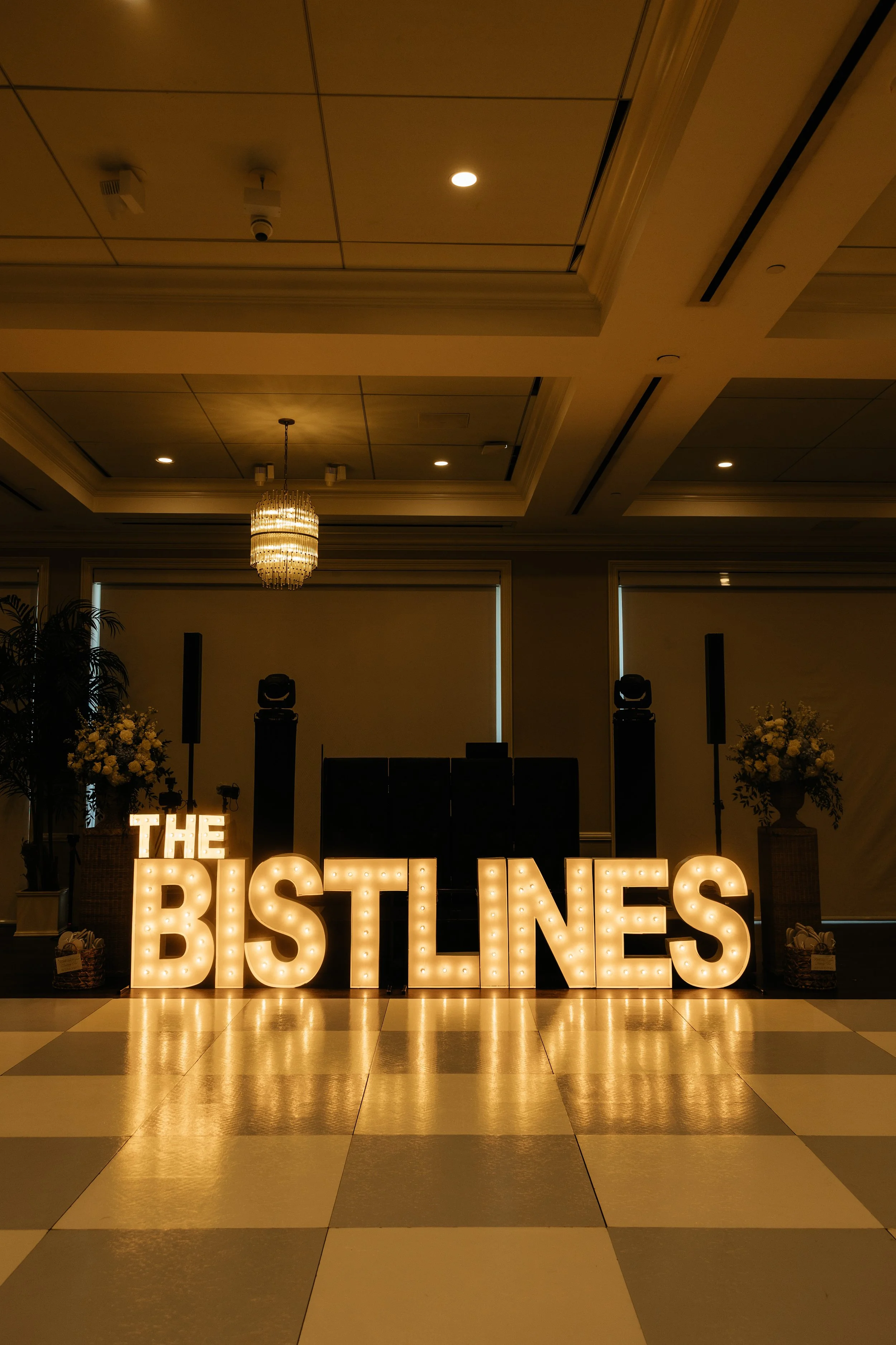 LindsayMcDowPhoto_PelicanClubWedding_Bistlines_RecForm-32.jpg