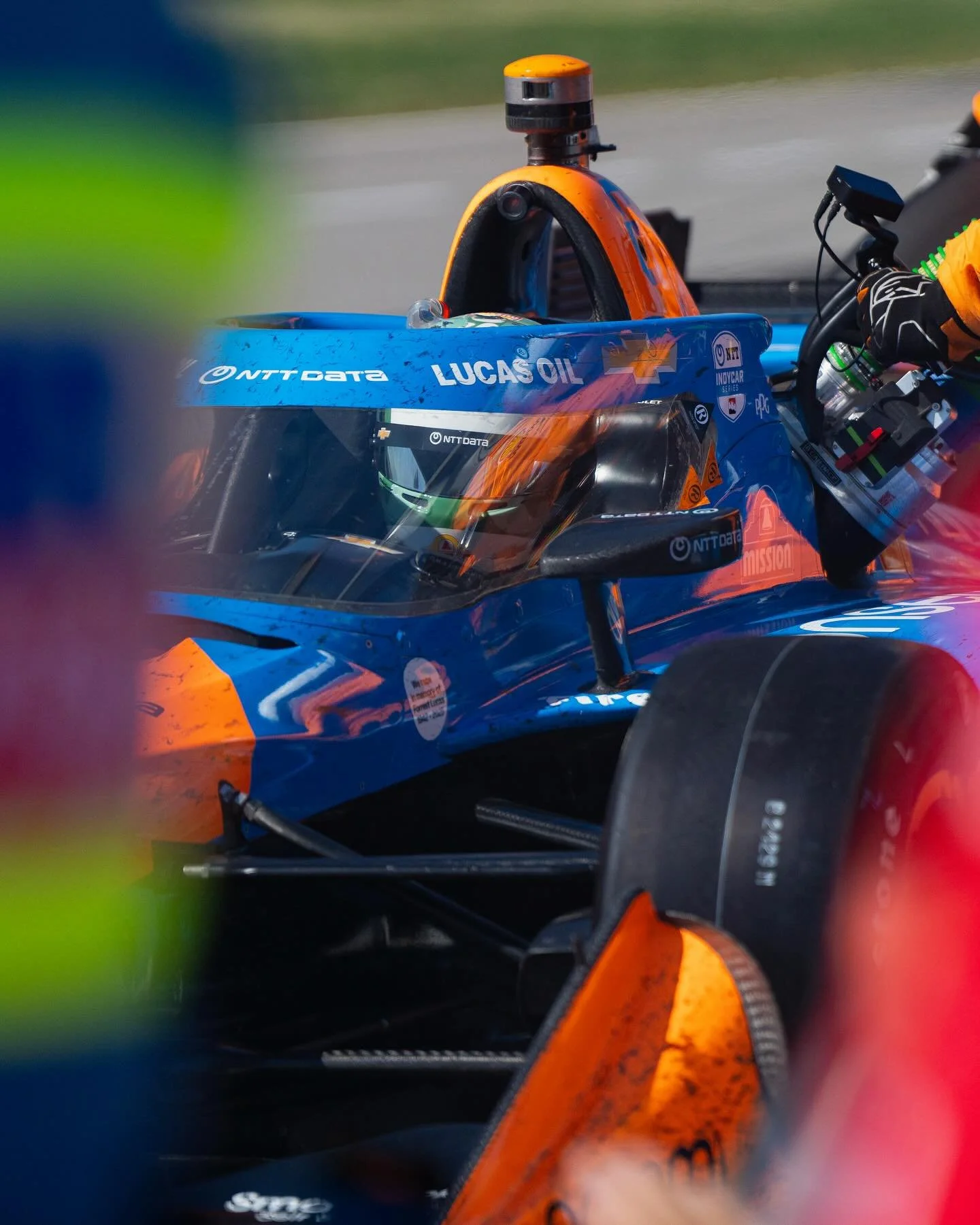 ✌️Nashville. Over as quickly as it came&hellip; Thank you for the support, love seeing you all out at the racetrack

Always proud to be a part of this papaya family @arrowmclaren
