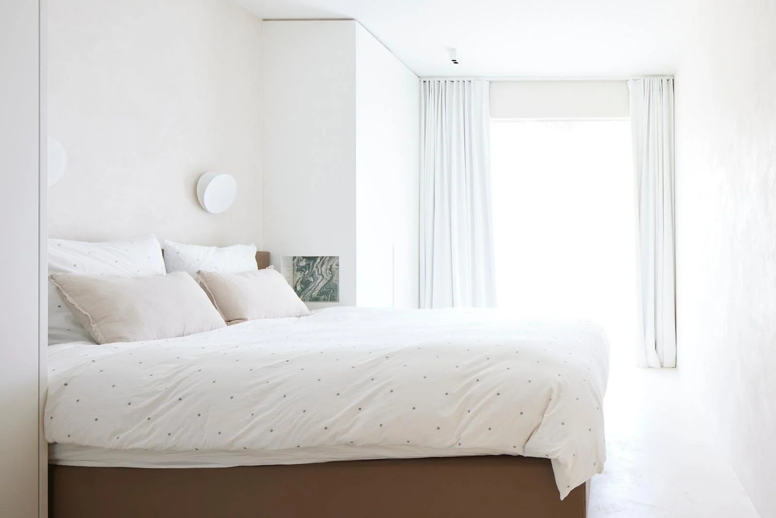 WhatsApp Image 2025-11-15 at 16.01.04 (12).jpeg