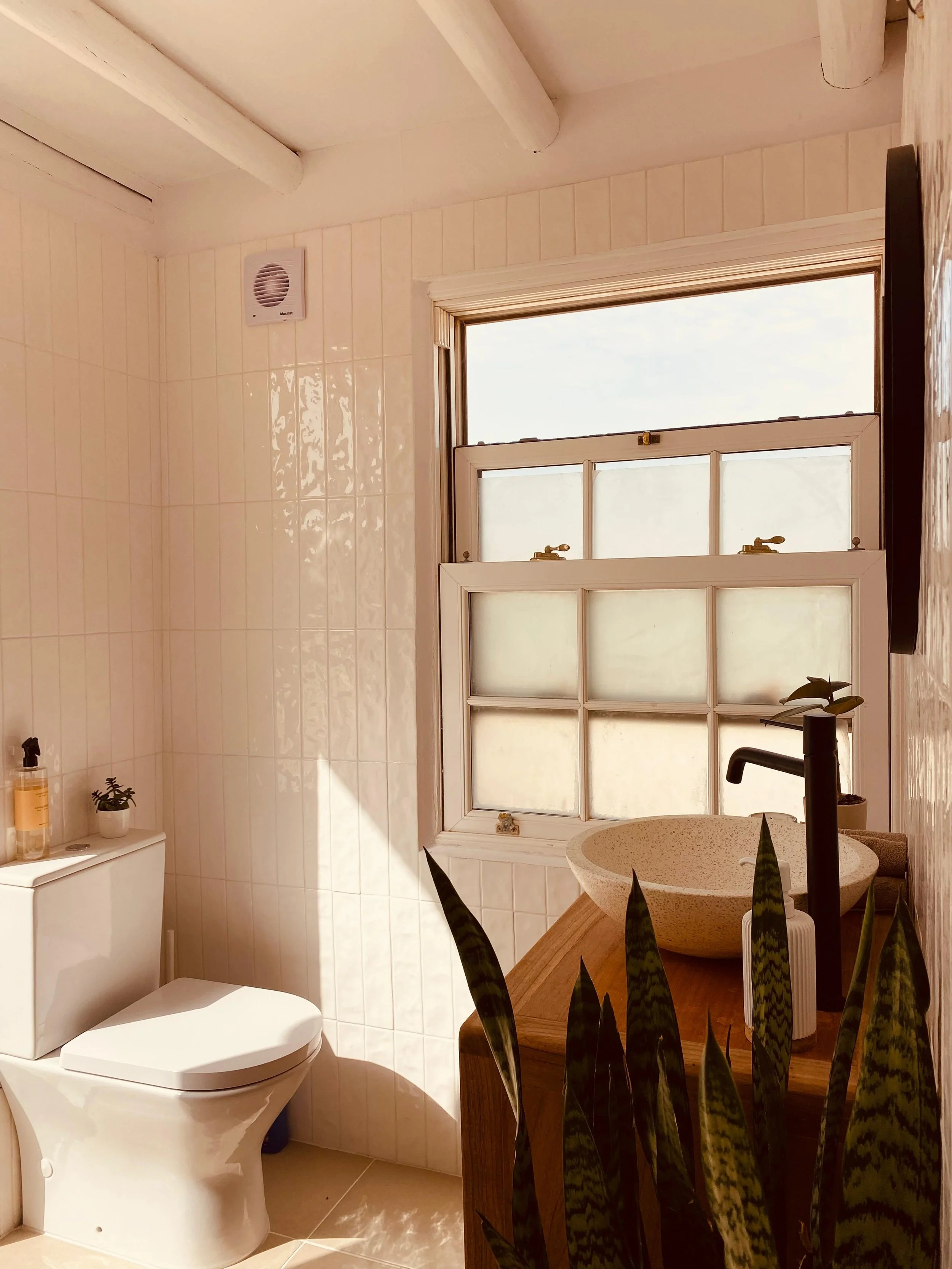 WhatsApp Image 2025-11-16 at 16.35.16 (4).jpeg