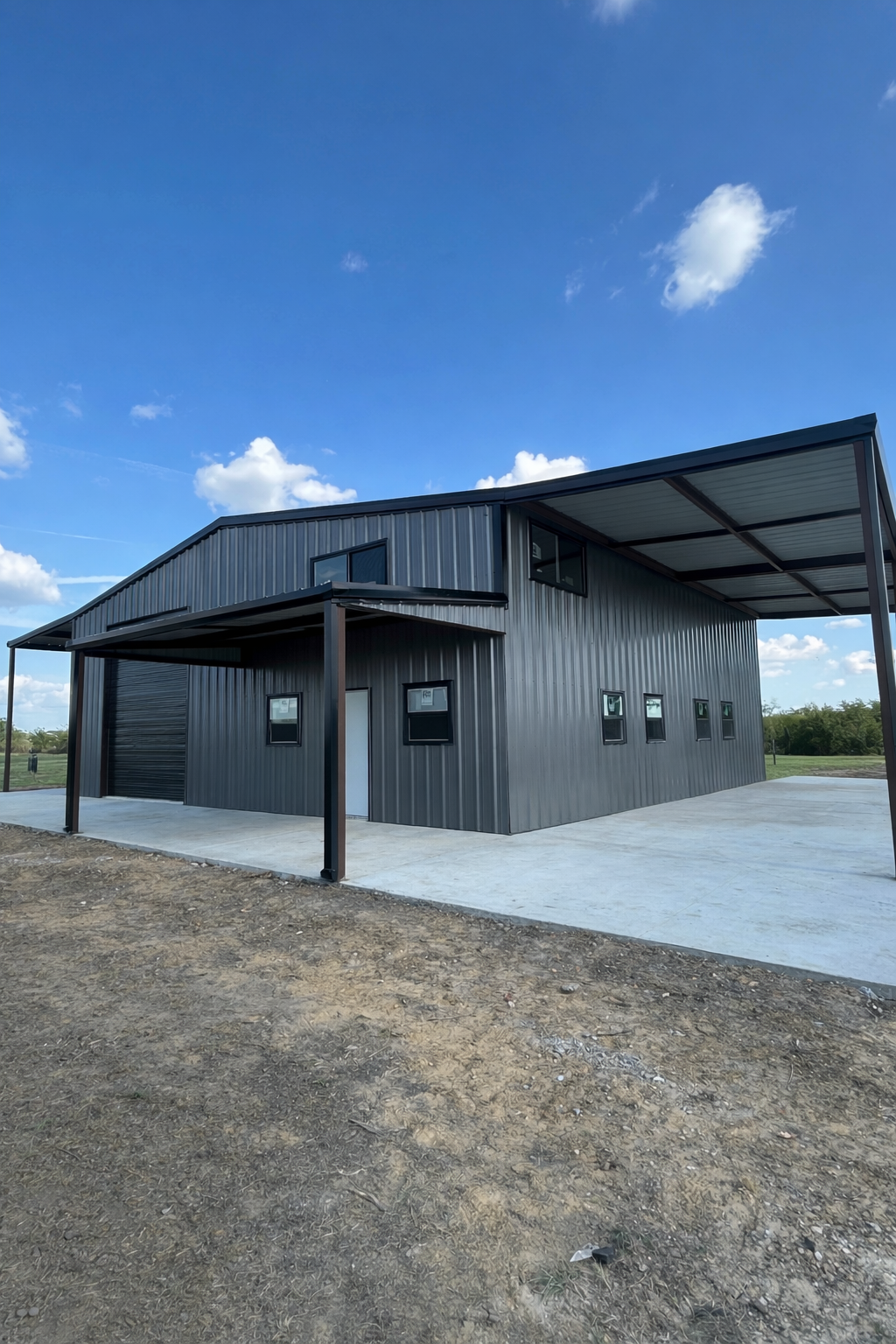 Custom metal barndominium built by Spillers Metal Buildings.
