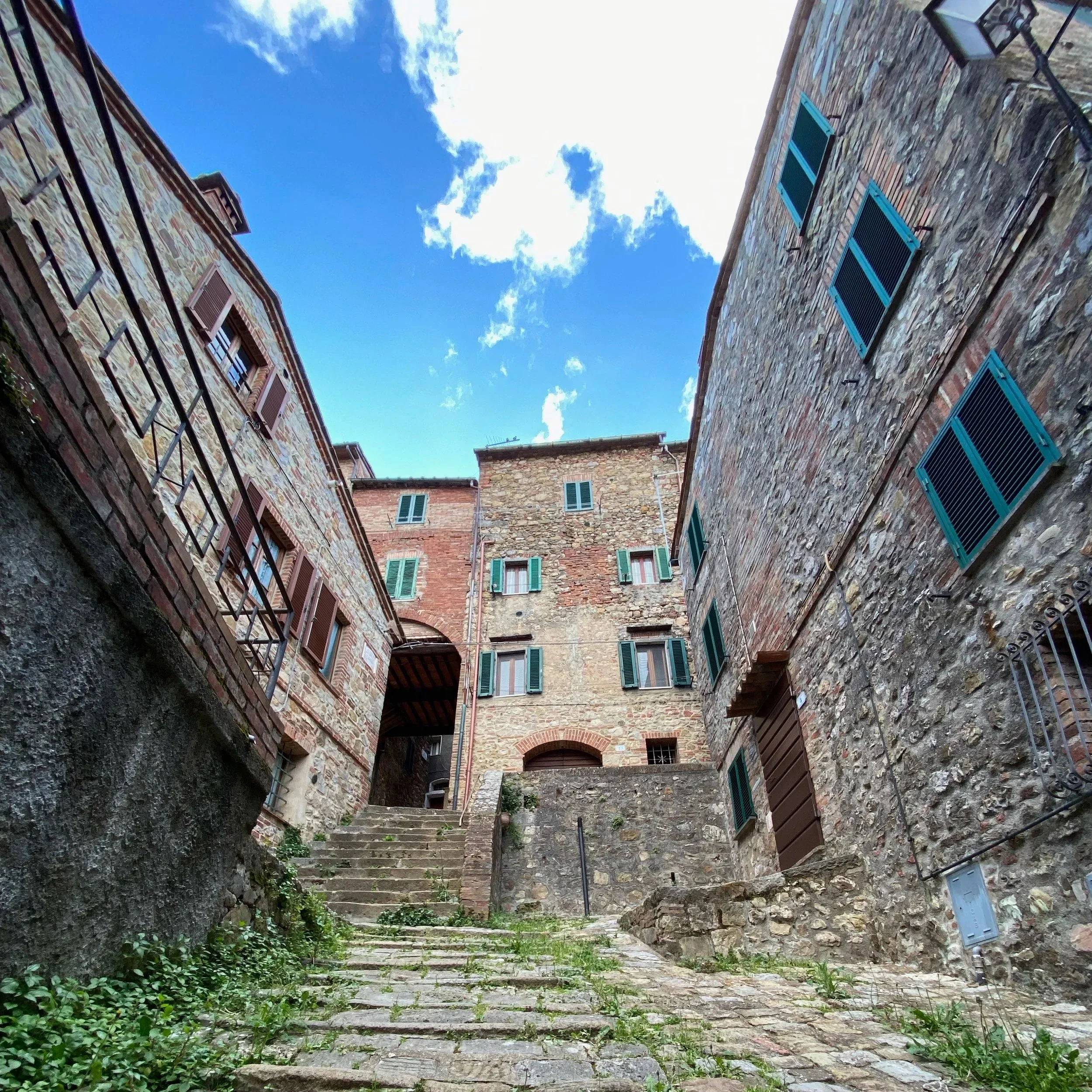 BLOG+6%3A4%3A2023+Italy+Chiusdino10.jpg