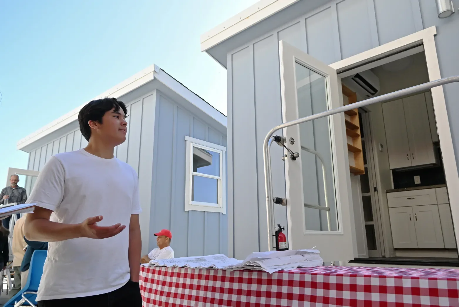 San Rafael students build tiny homes and new skills