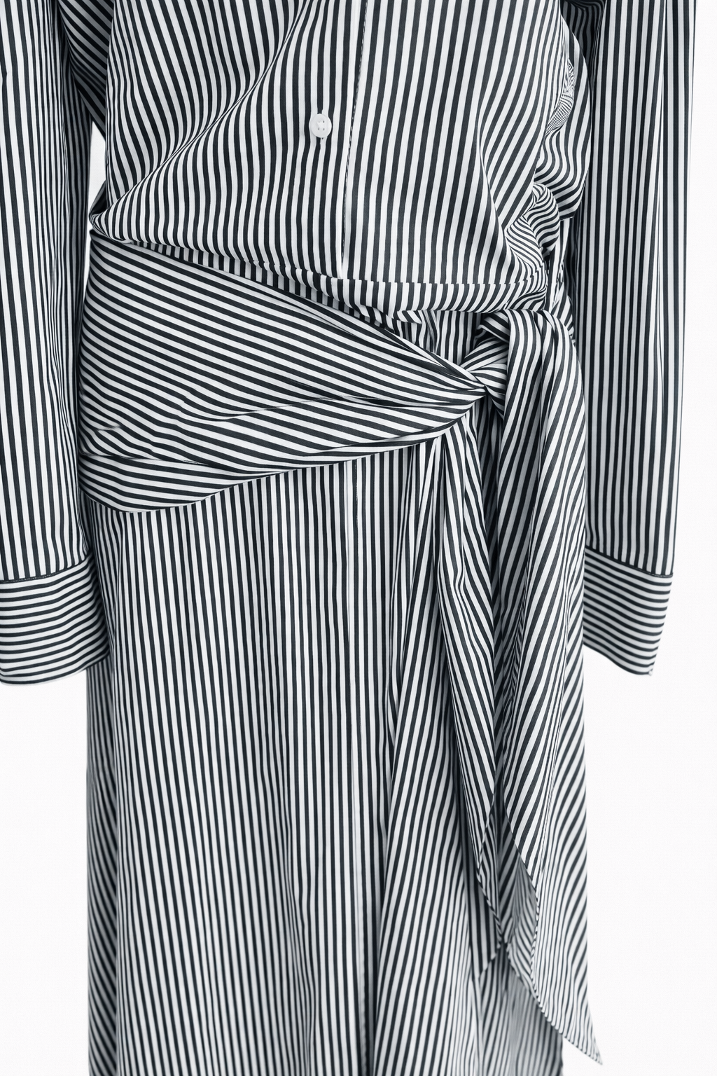 ChatGPT Image Jan 17, 2026 at 03_48_40 PM.png