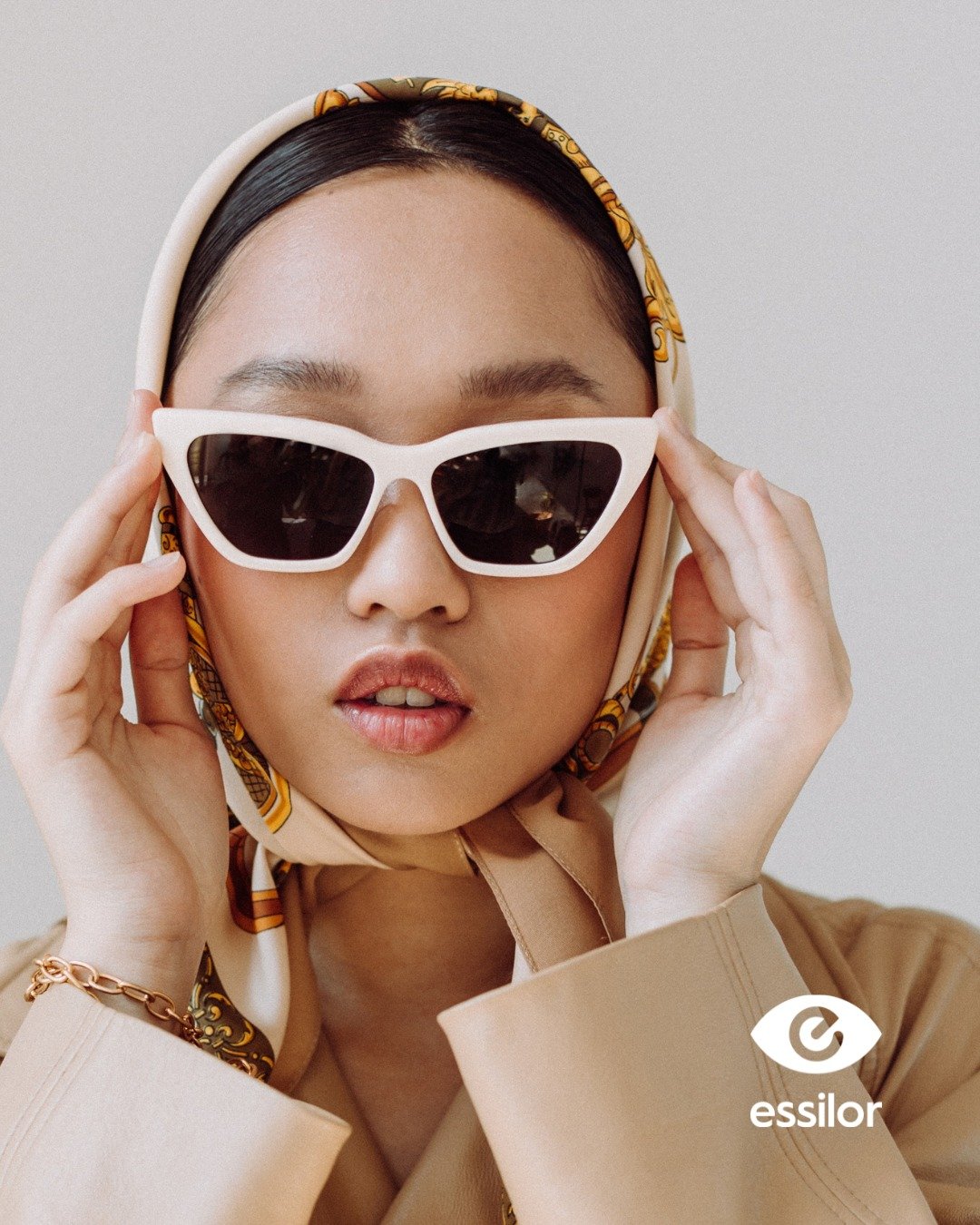 Vous cherchez &agrave; sublimer votre regard avec une touche de glamour ? Les lunettes Cat-Eye sont faites pour vous ! 😎

Inspir&eacute;es des ann&eacute;es 50, ces montures iconiques offrent un effet lifting naturel, affinant le visage et accentuan