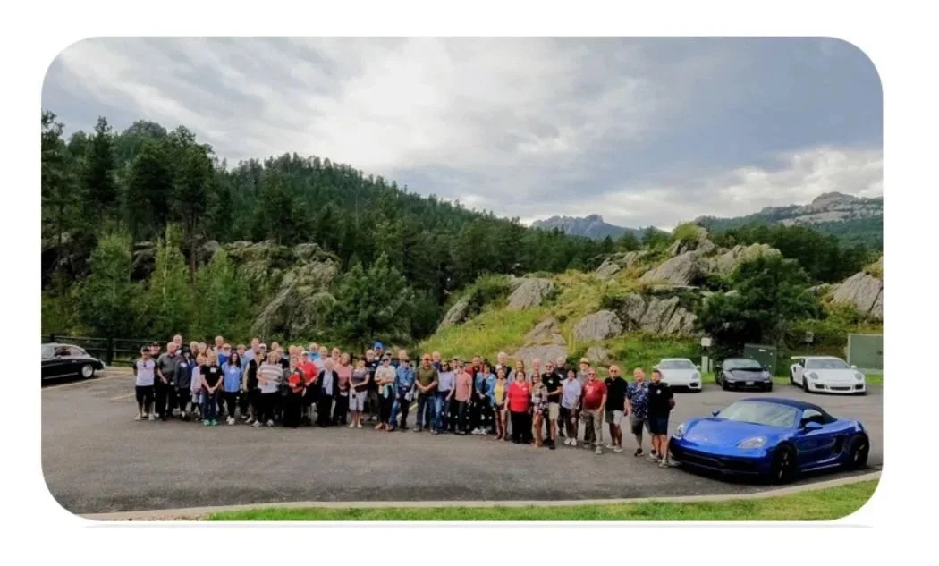 Group picture for 2025! (see explanation on next photo)