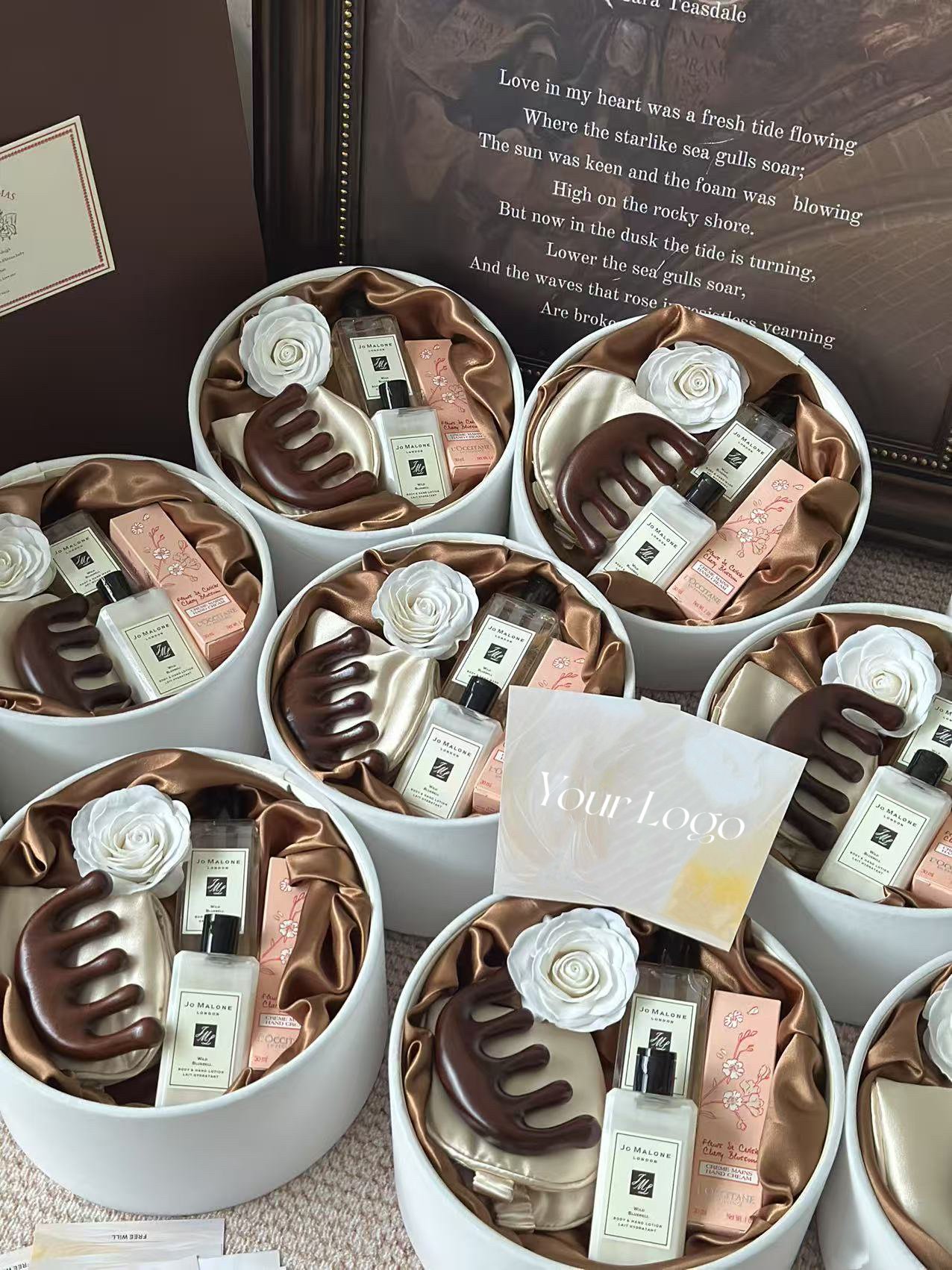 Gift Box无水印2.JPG