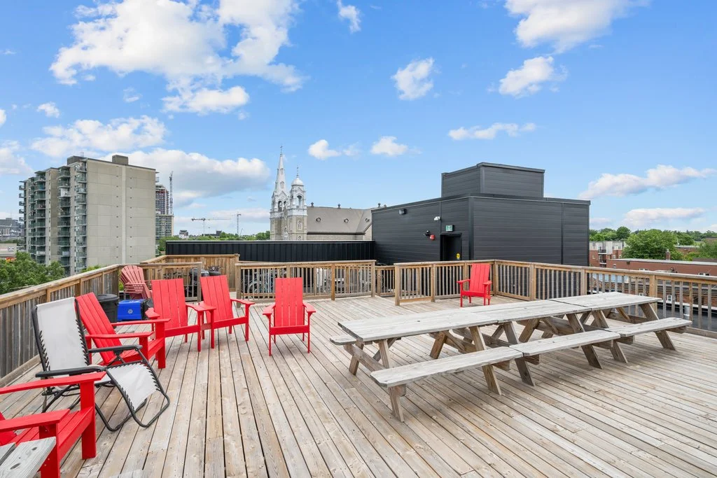 101 Pinhey Street Rooftop Patio