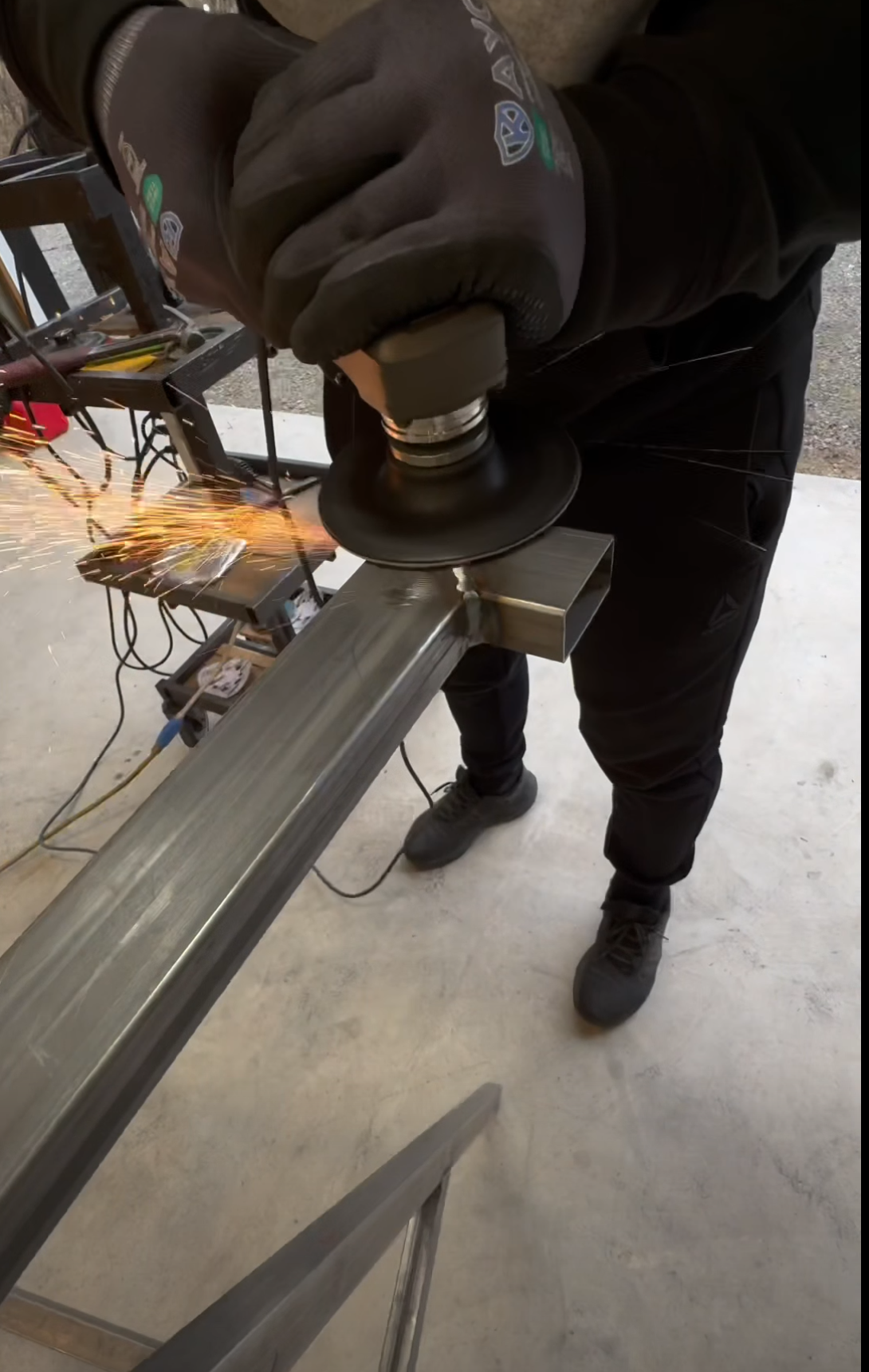 Screenshot 2025-12-15 183837.png