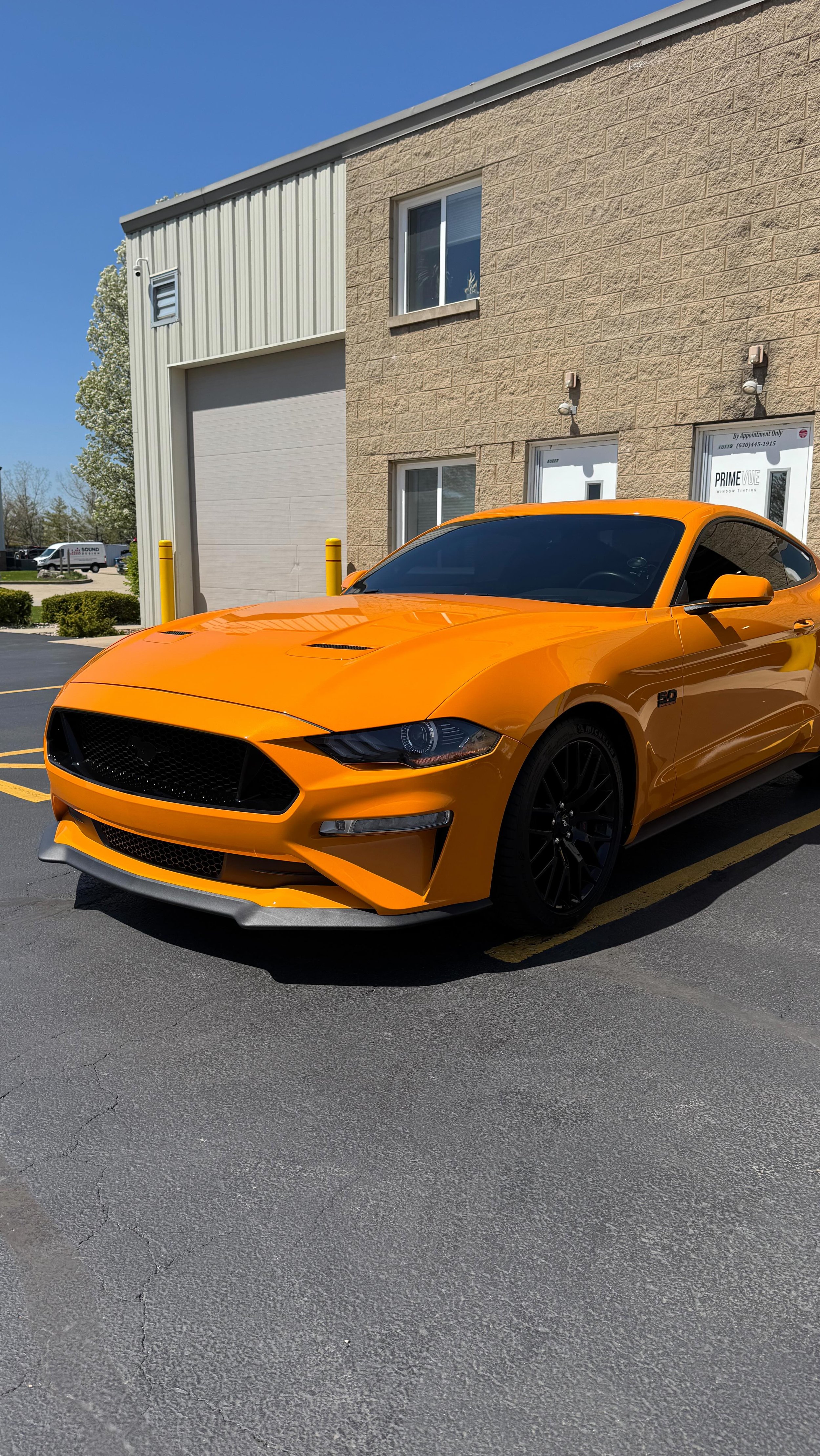 Protected perfection. This 1,100 HP Competition Orange Mustang GT received our Track Pack PPF package and a windshield re-tint — built for speed, wrapped for protection 🟠⚫️🏎️💨
#fordmustanggt #mustangnation #paintprotectionfilms #whipplesupe