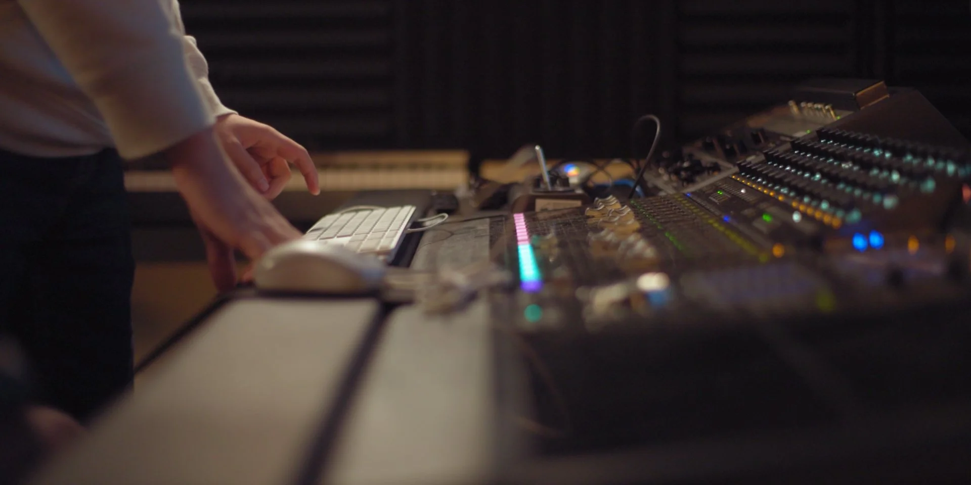 Still 2025-04-18 011345_1.29.1.jpg