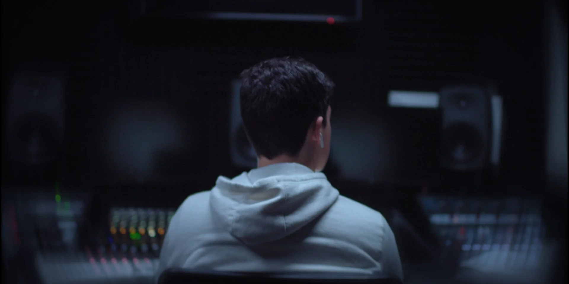 Still 2025-04-18 011345_1.10.1.jpg