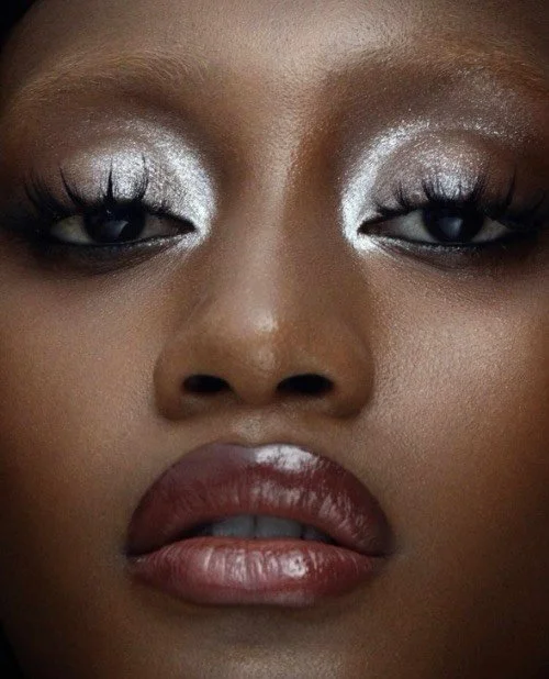 IN THE HUSH HOUSE: With silly season well and truly upon us, there is nothing better than dressing up and getting glam! 

Nail your brows, lashes and skincare base this year with @Tweezerman_AU&rsquo;s quality tools that will make every look sparkle 