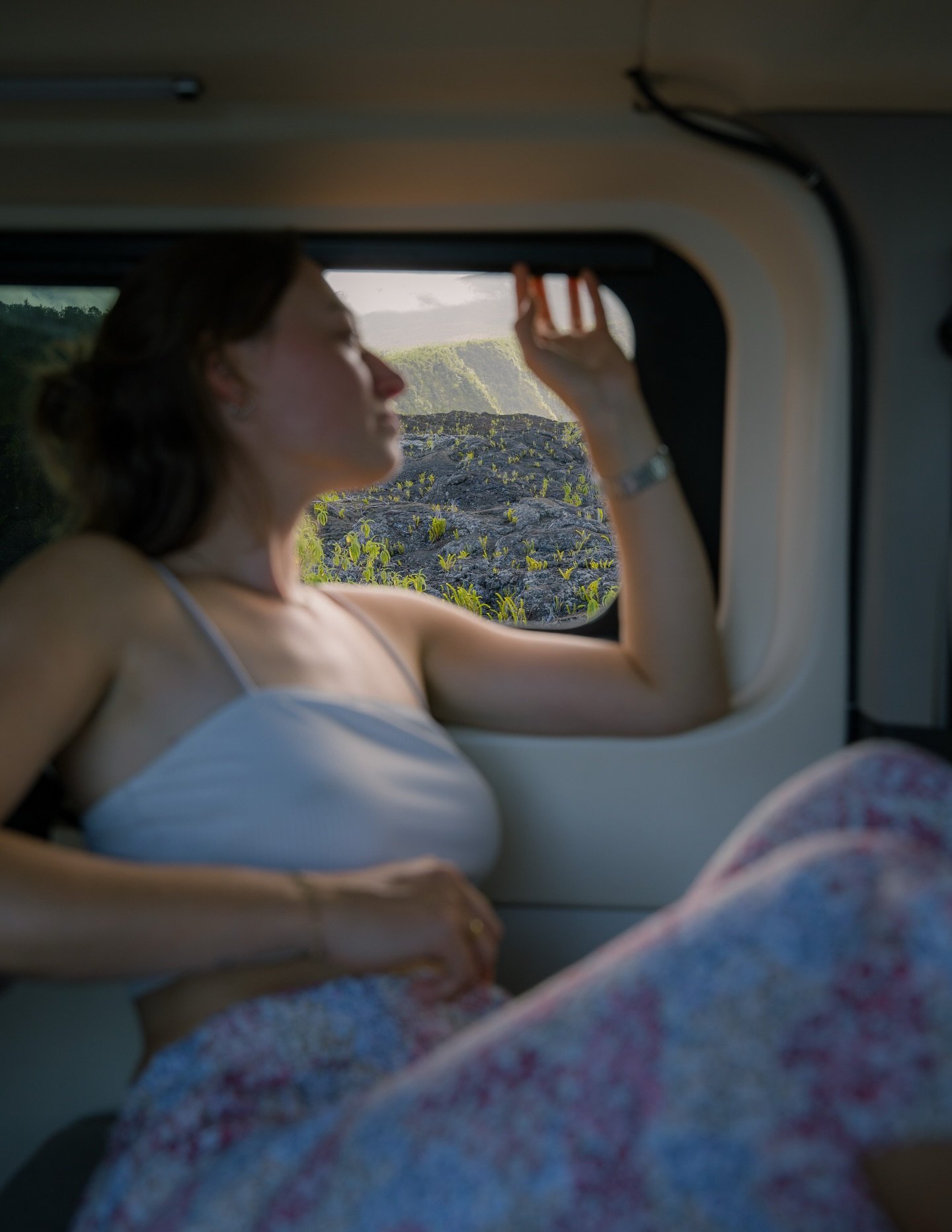 FLASHBACK

Une petite envie de m&rsquo;&eacute;vader alors je vous embarque sur un petit flashback de la R&eacute;union, de quoi vous faire patienter avant les prochains voyages 👀

Avec @beeeenm nous avons parcouru le temps de quelques jours les rou