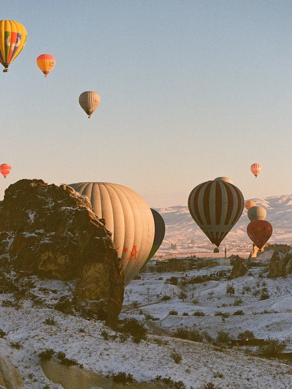 RETROSPECTIVE 2025

Ma pr&eacute;c&eacute;dente publication avait pour but de r&eacute;capituler l&rsquo;ann&eacute;e 2025, enfin surtout de vous en partager les coulisses ! Ici, je vous ai regroup&eacute; la cr&egrave;me de la cr&egrave;me de mon an