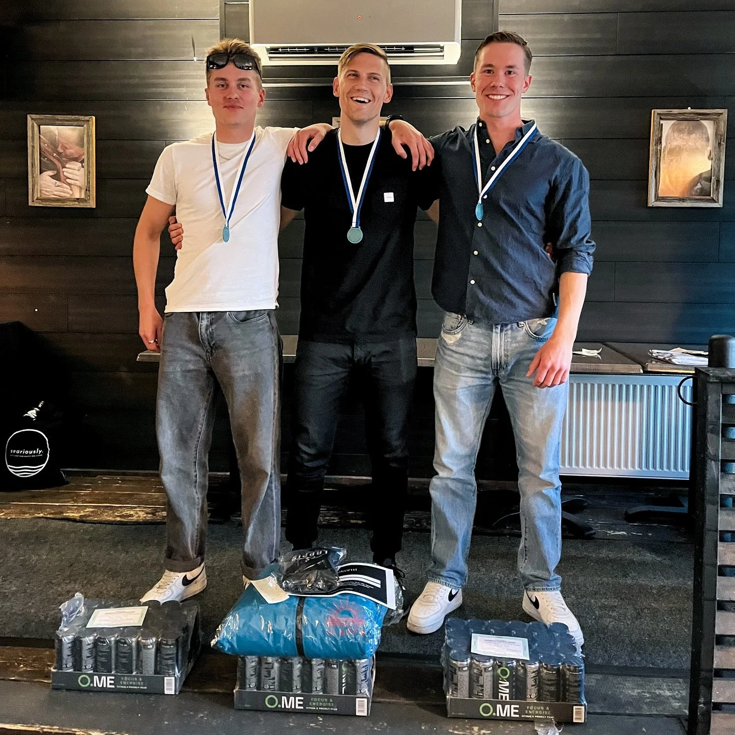 Eilen mittelöitiin cable wakeboardingin Suomen mestaruuksista Ukkohallassa @hallawakepark illa. Päivän aikana nähtiin upeita suorituksia. 🔥 Tässä kaikki mitalistit👇🏽Paljon onnea sijoittuneille! 🥳
Open 
🥇 Ville Ponk