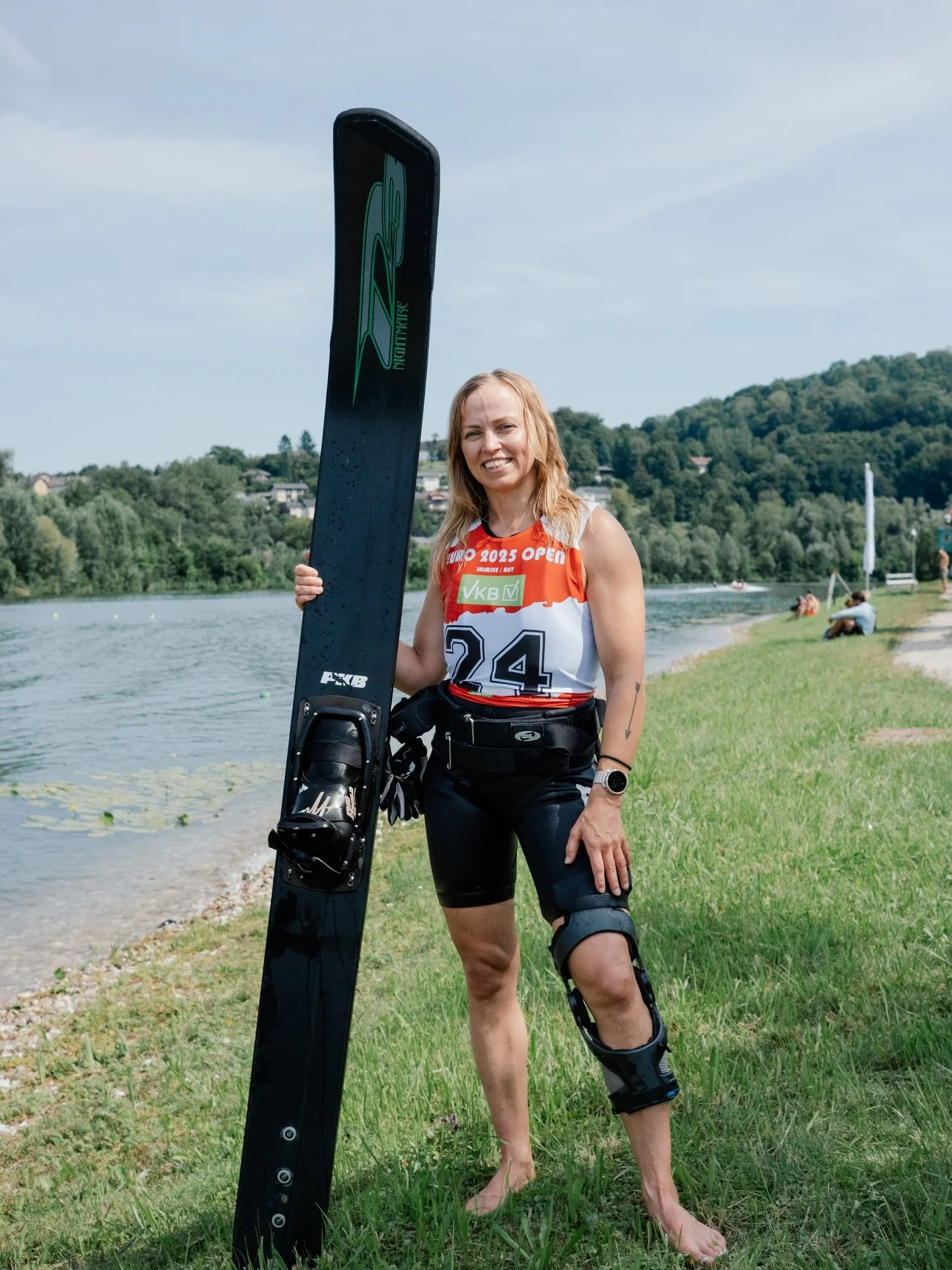 Urheilutoimittajain liiton Vuoden urheilija -valiokunta on valinnut lajien parhaat urheilijat viime vuoden saavutusten ja kilpailumenestyksen my&ouml;t&auml;. Vesihiihdosta valittiin Jutta Menestrina, joka voitti vesihiihdon hypyist&auml; EM-kultaa. 