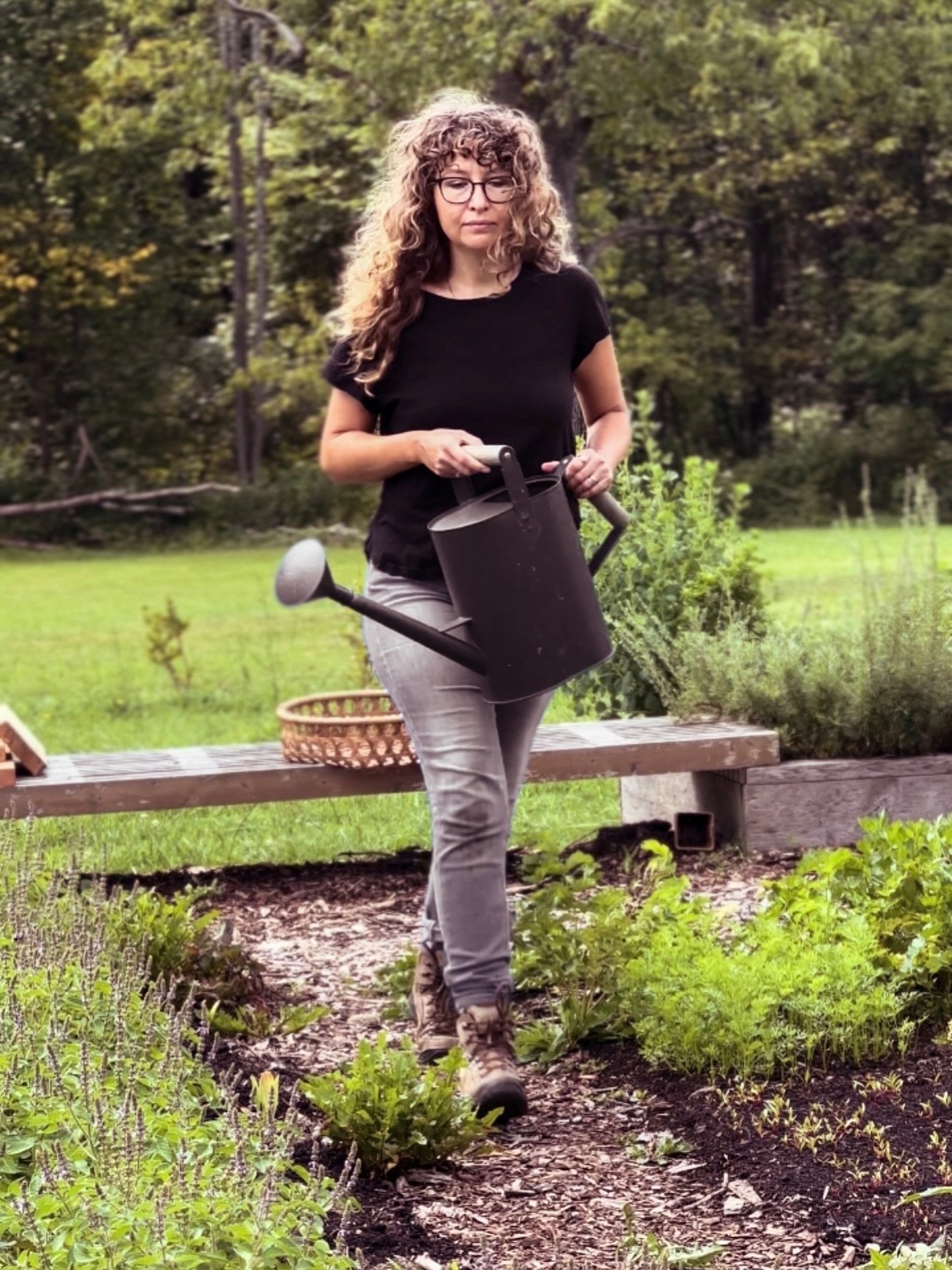 Well, I think we can say that the 2025 garden season has officially come to a close here in Northeastern Ohio. Blanketed under 3&rdquo; of snow that will likely melt here soon, it&rsquo;s time to clear out my beds, finish planting out my garlic, and 