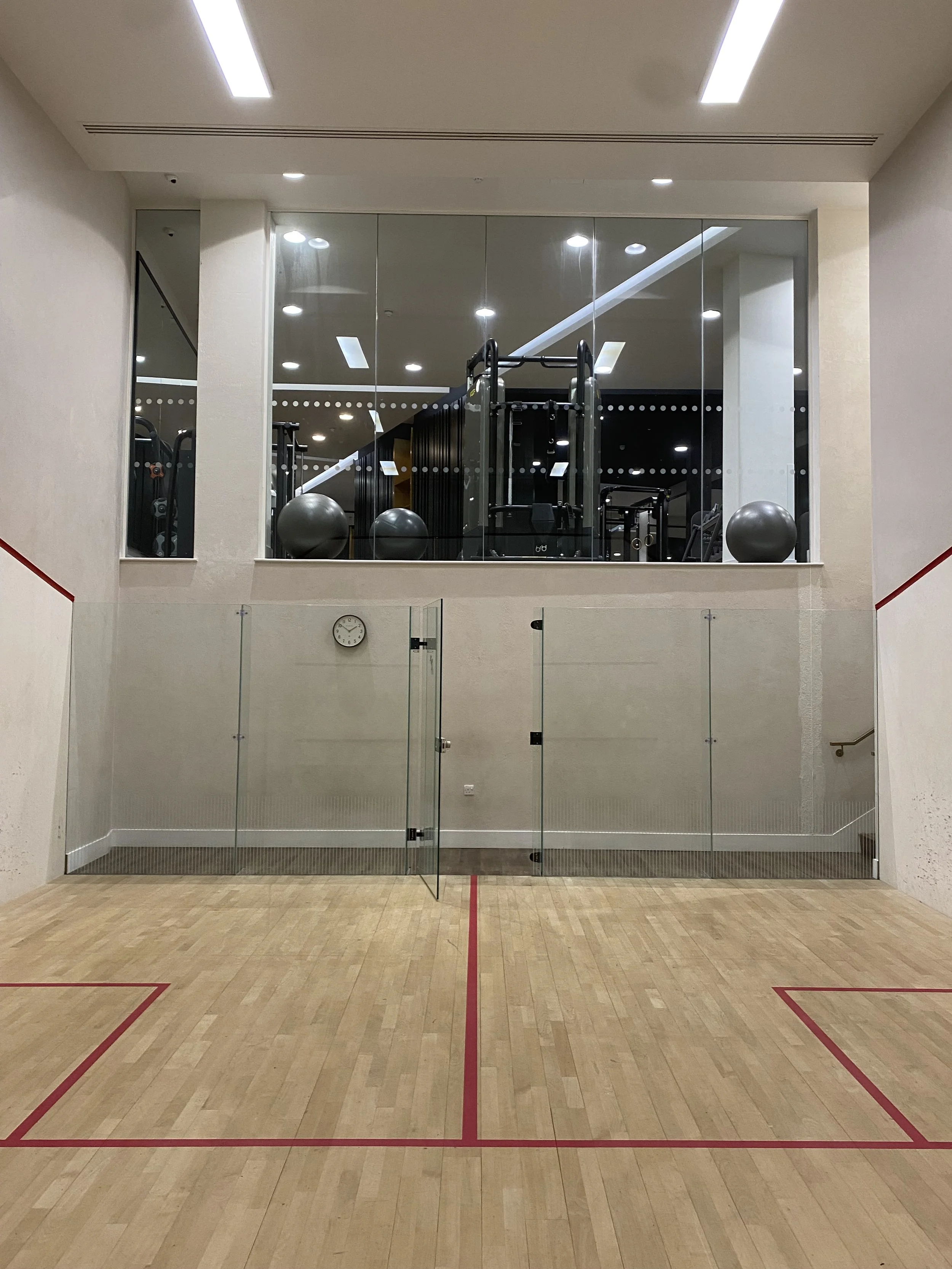 Intro to squash - London Dock
