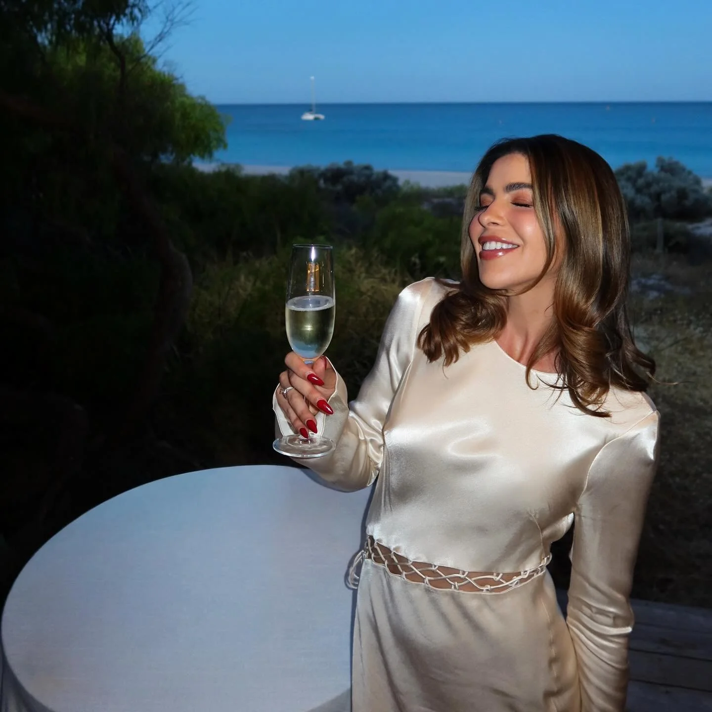 It&rsquo;s about time I introduce myself ✨
Anastasia, founder and polished mind behind Posh Press. 

I left the big smoke, and boardroom behind in search of something beautiful, more grounded. 

Today, Posh Press brings big thinking to our backyard, 