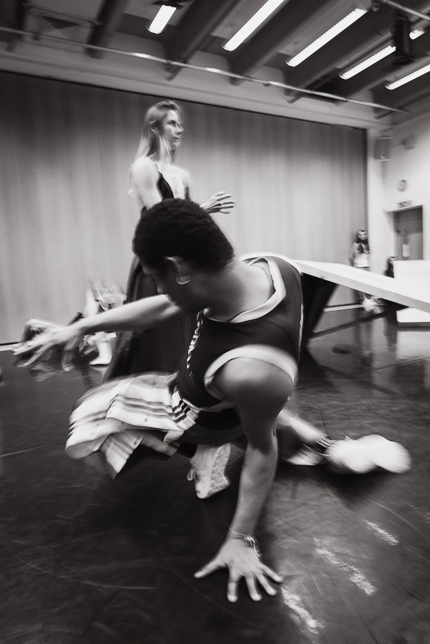 A Great Unsettling Rehearsals_EA-1667.jpg