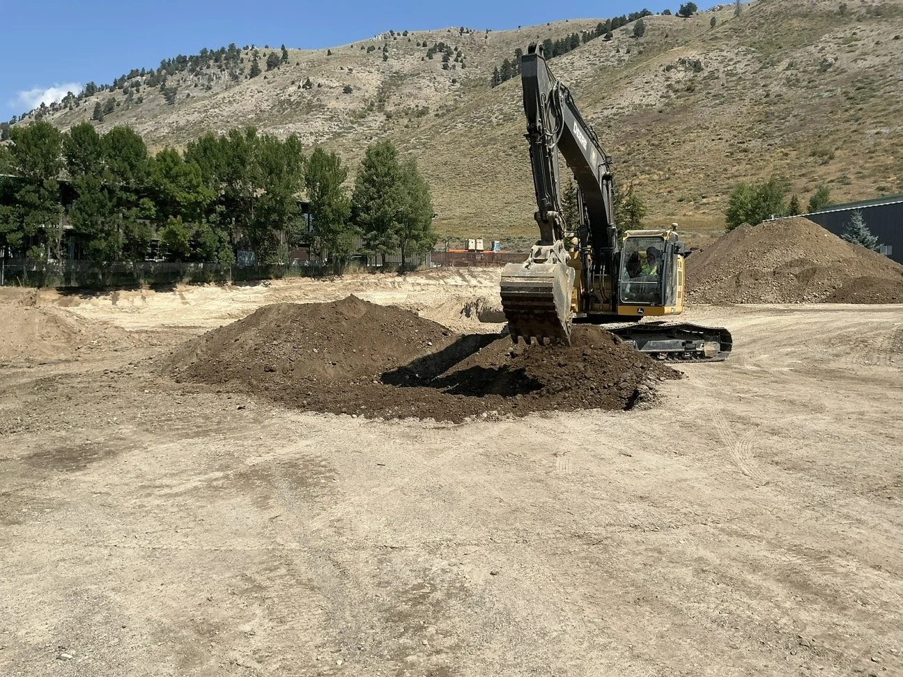 FH Wyoming project doing earthwork.