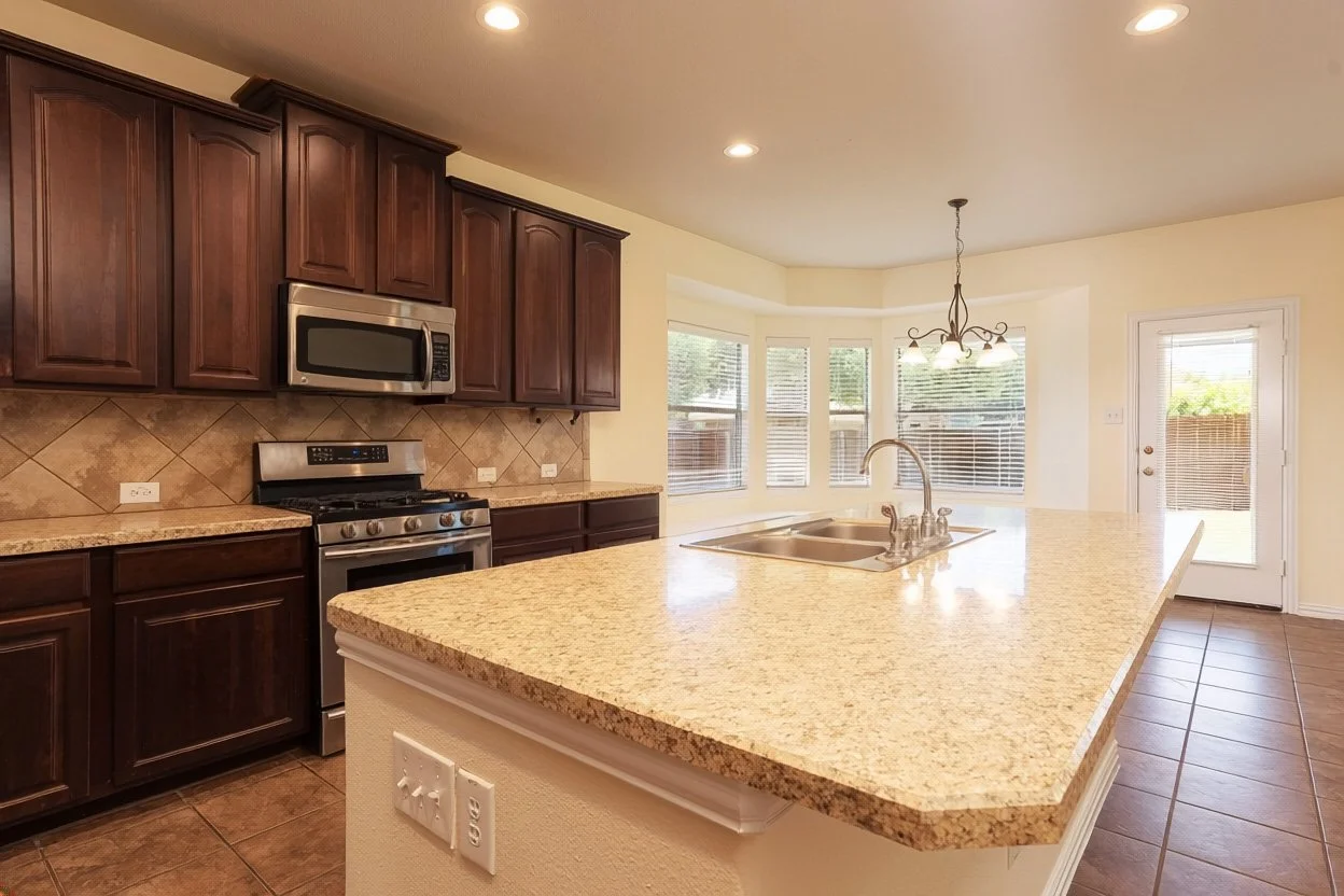 Kitchen Island.jpg