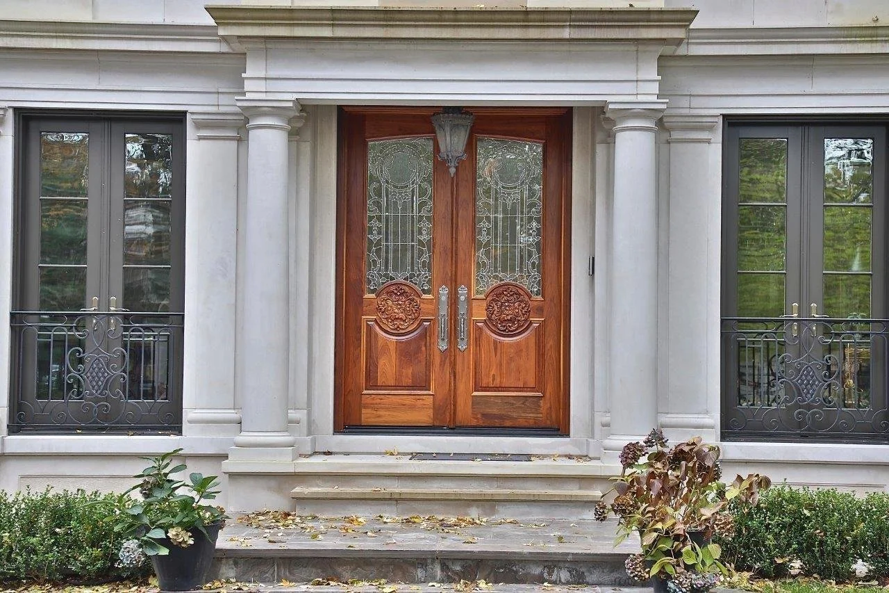 218 Chartwell Road Oakville ON-print-008-Perfect Symmetry-3840x2560-300dpi.jpg