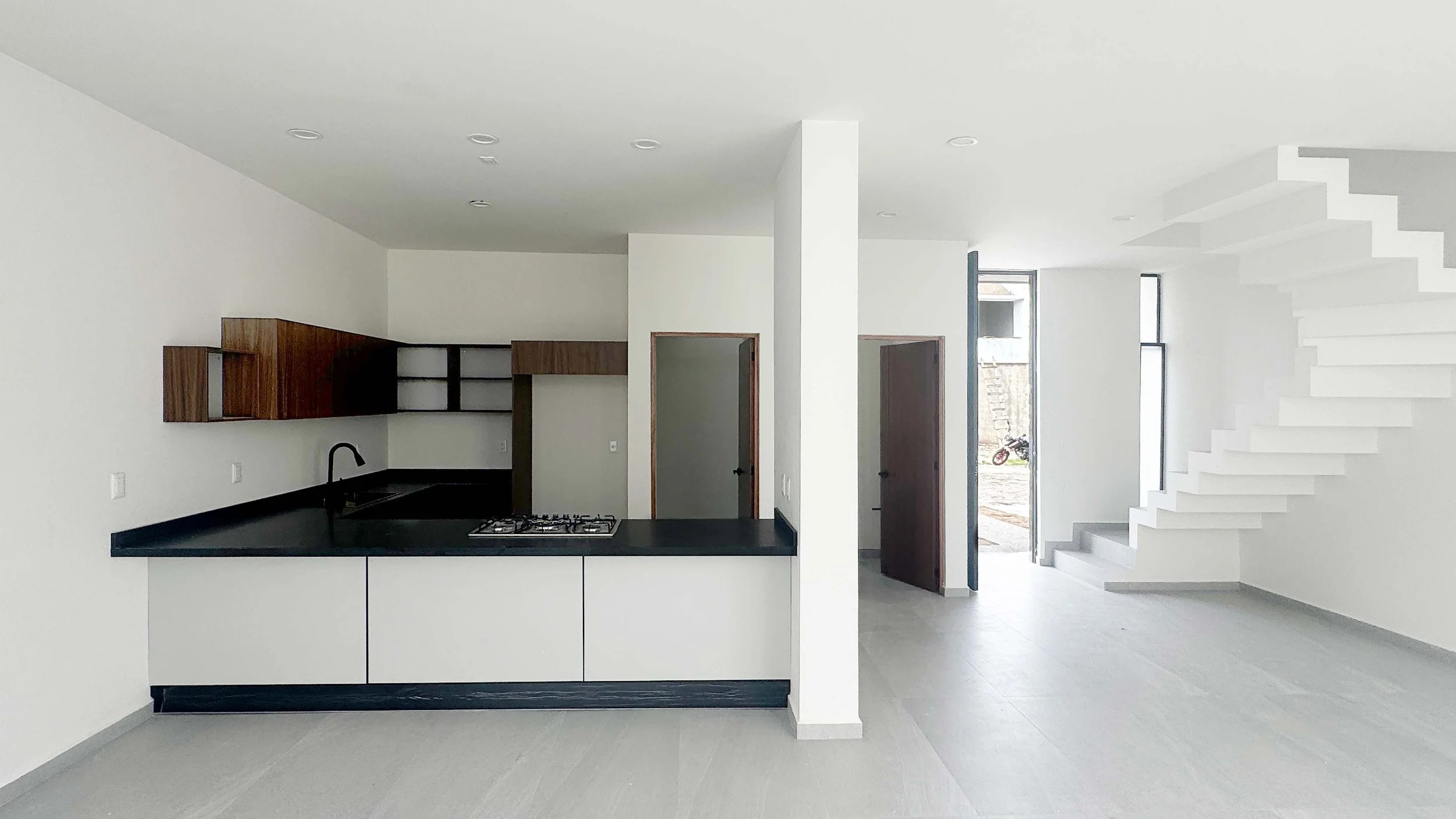 Belona Residencial. Casa Roble. Sala. Vista general.