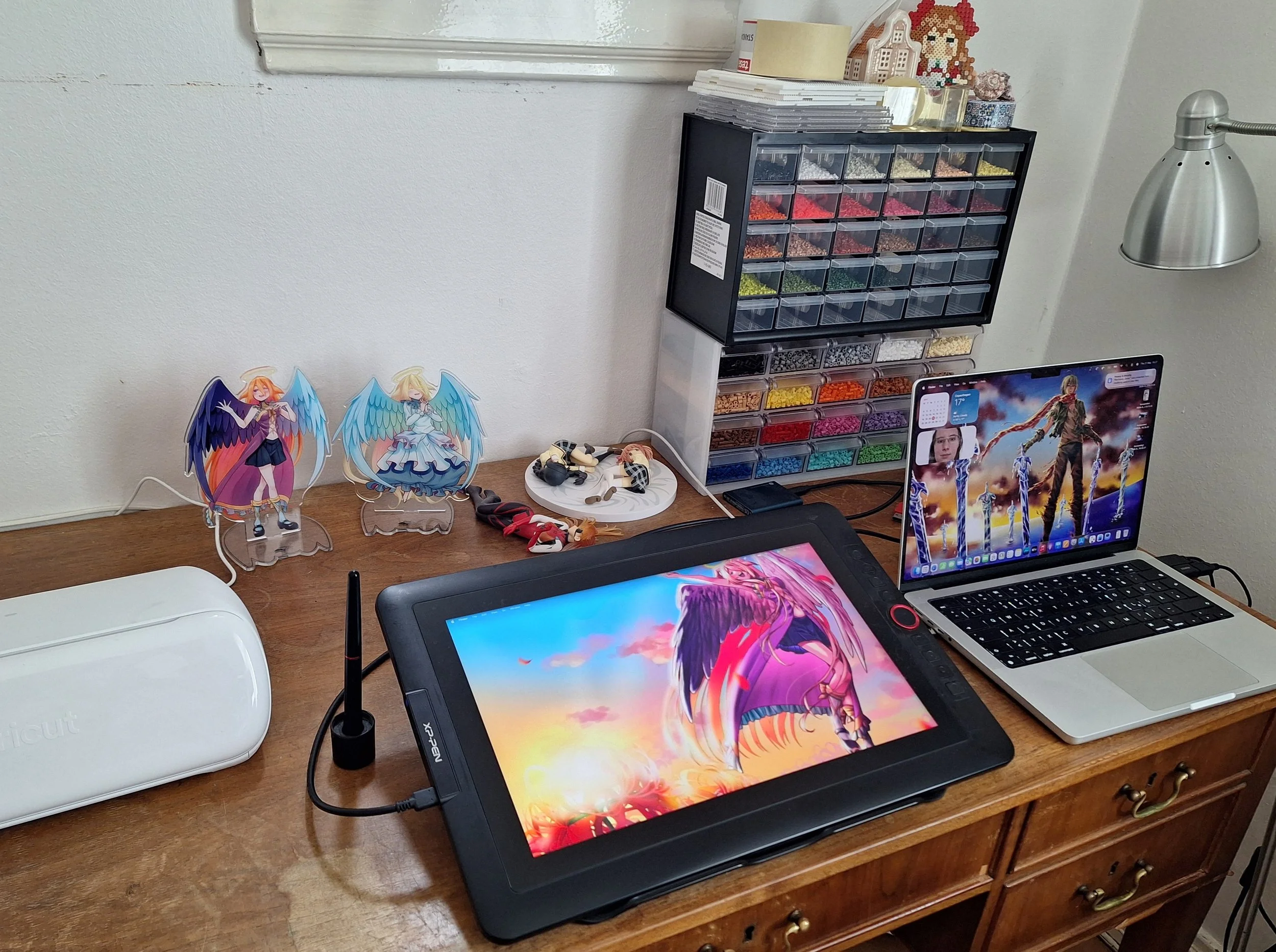 Workspace of Themythicalangel