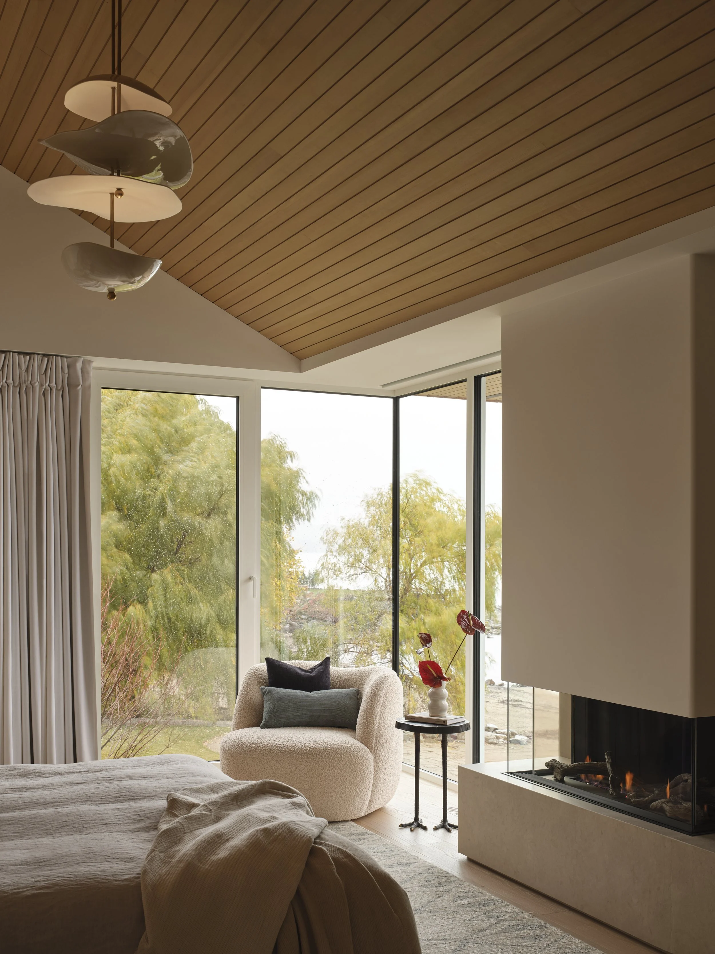 10_Georgian Bay Residence_Medium Res.jpg