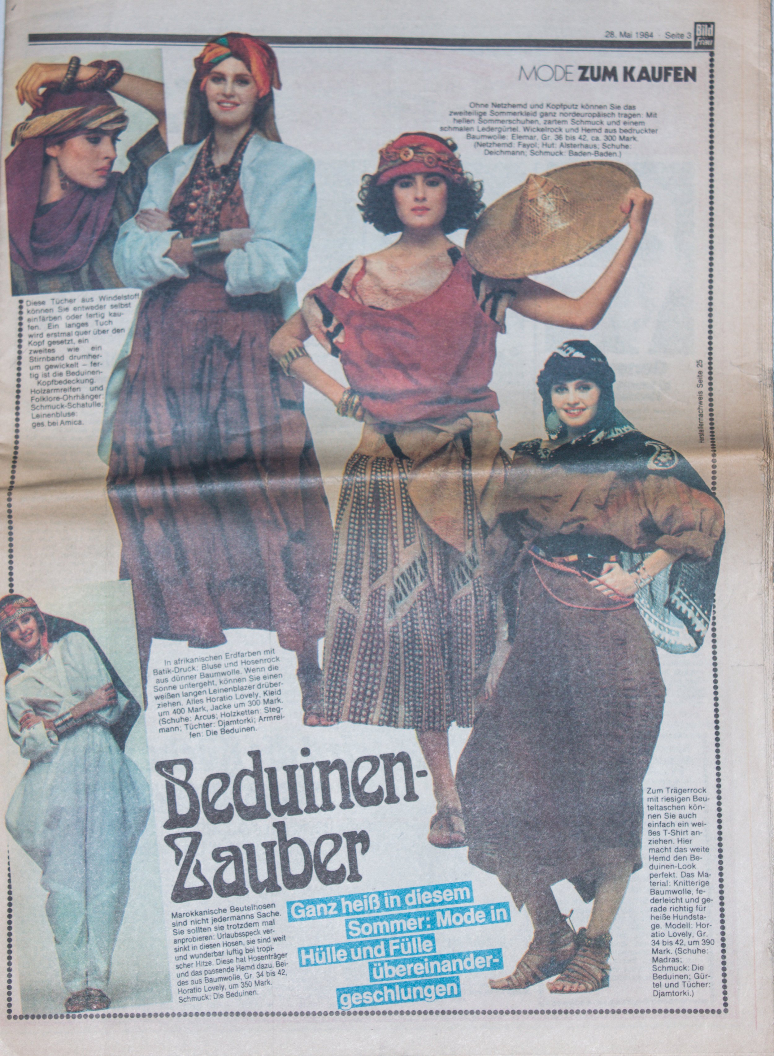 Zeitungsseite mit Modetrends aus dem Jahr 1984, dargestellt durch Frauen in Beduinen-inspirierter Kleidung. Überschrift „Beduinen-Zauber“ deutet auf sommerliche Mode hin. Verschiedene Outfits mit Tuniken, Kleidern und Accessoires sind zu sehen. Text
