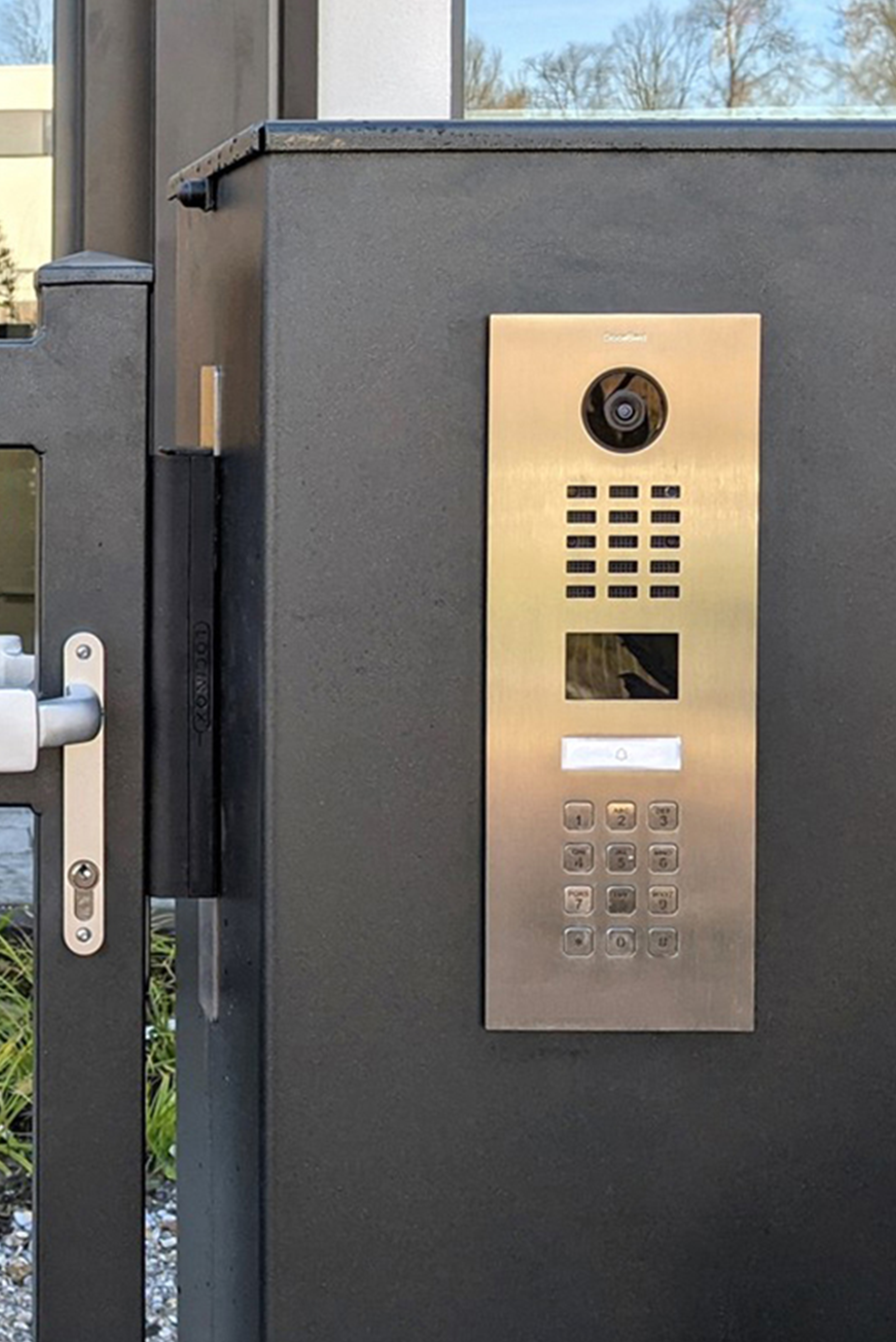 Homi Home Automation_Smart_Home_DoorBird.png