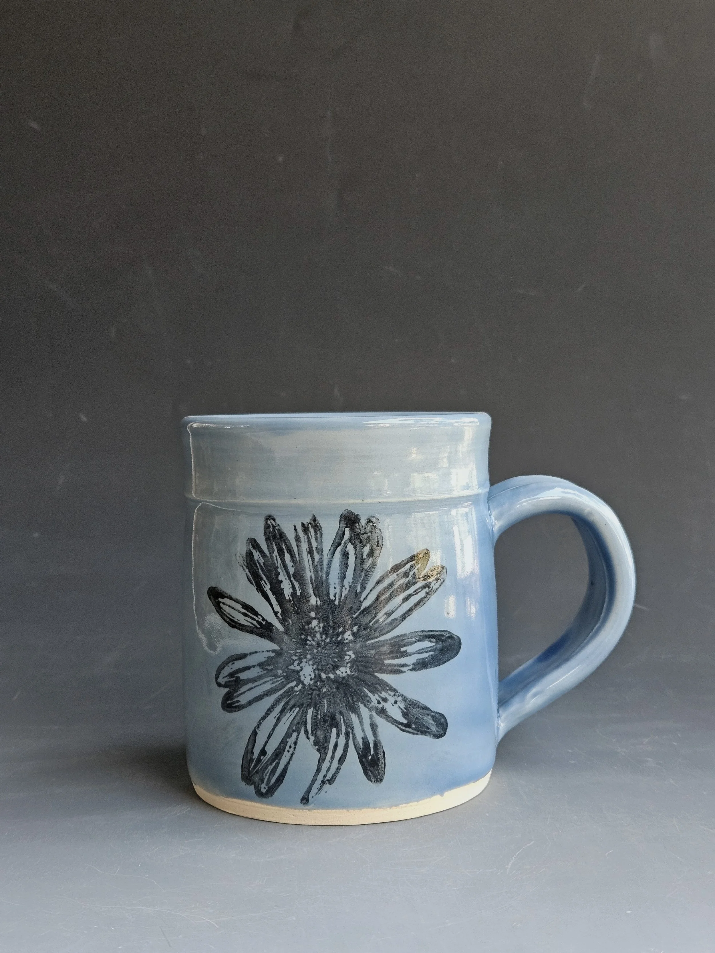 Shade Blue Daisy Mug