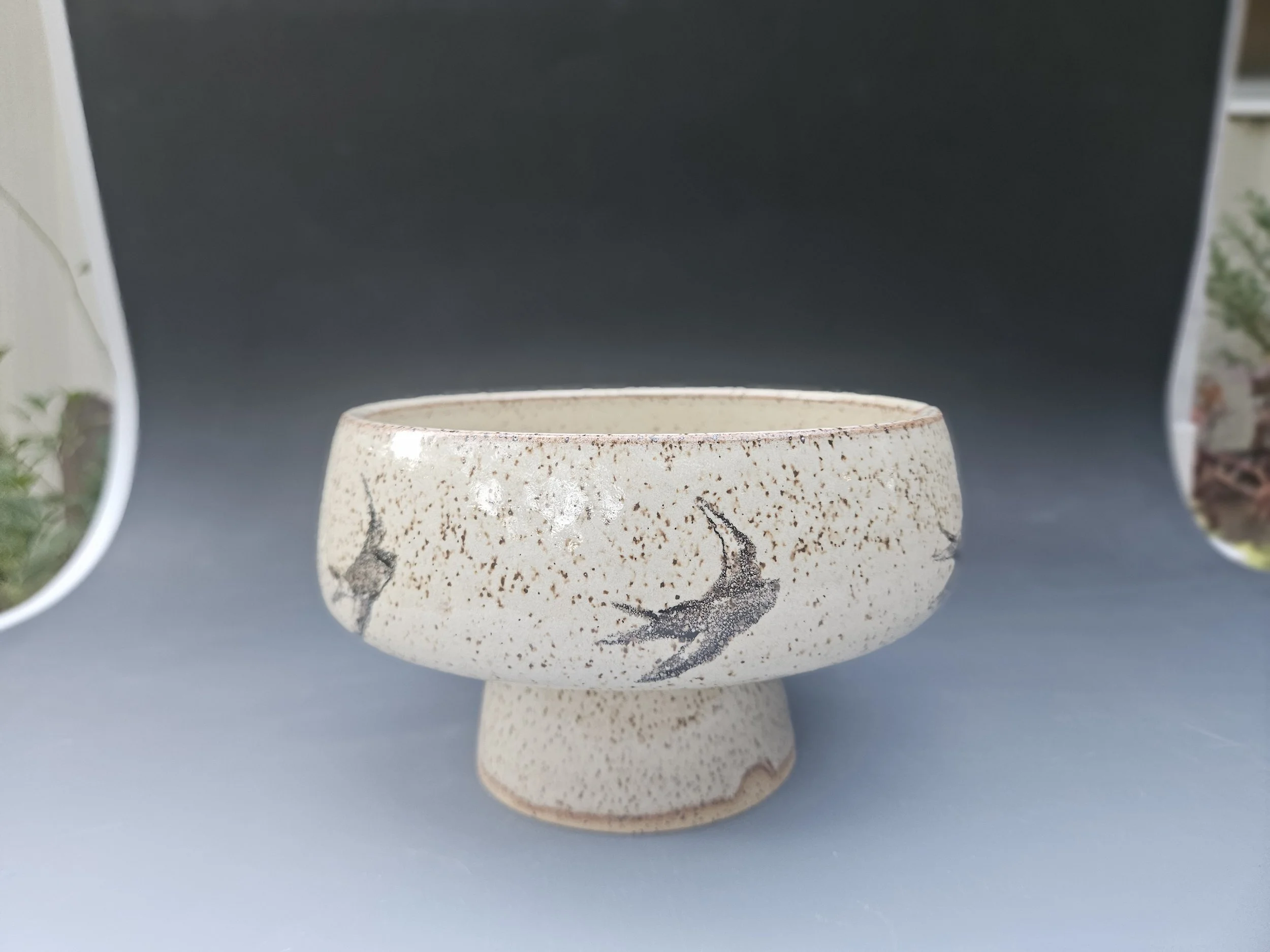 Sand Collection - Swallow Pedestal Bowl
