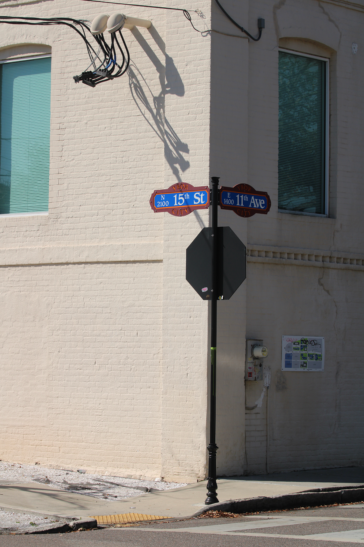 Eva Engel, The Moments We Leave Behind: Lonely Spaces #1, Canon EF 70-200mm, 2026