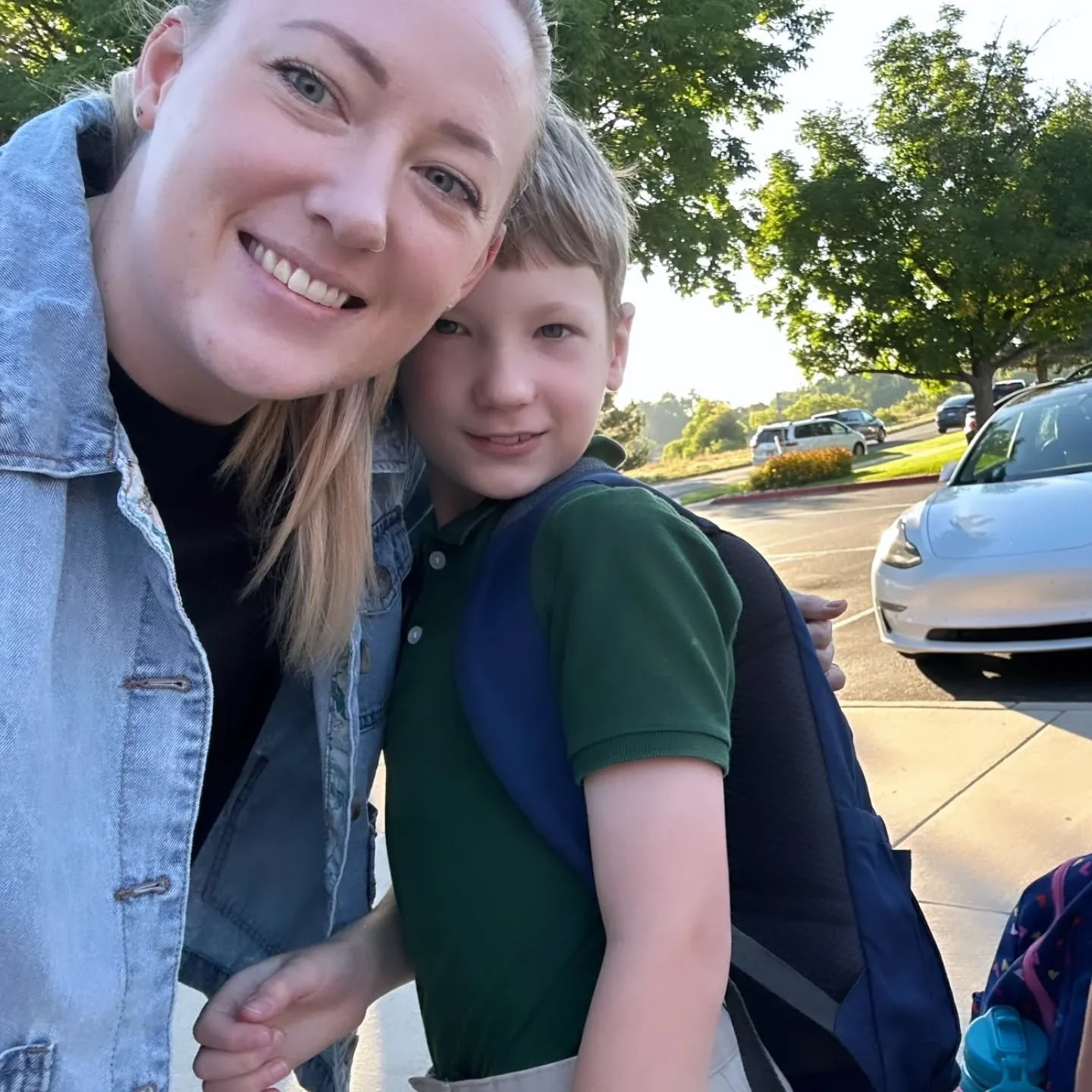 Happy Birthday to our Master Stylist and Aveda Purefessional, Danae! 🥳

When Danae isn't behind the chair or educating, you can find her running🏃&zwj;♀️, huddled on the couch with her favorite people 🛋️, or at the barn with her kids 🐎!&nbsp;

💚 