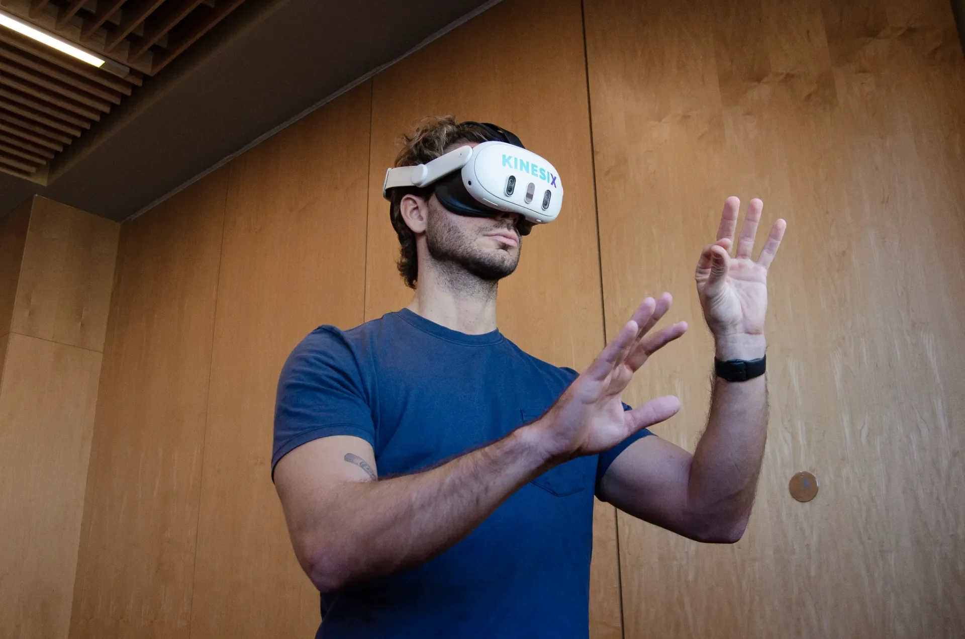 Gafas de VR Kinesix en paciente