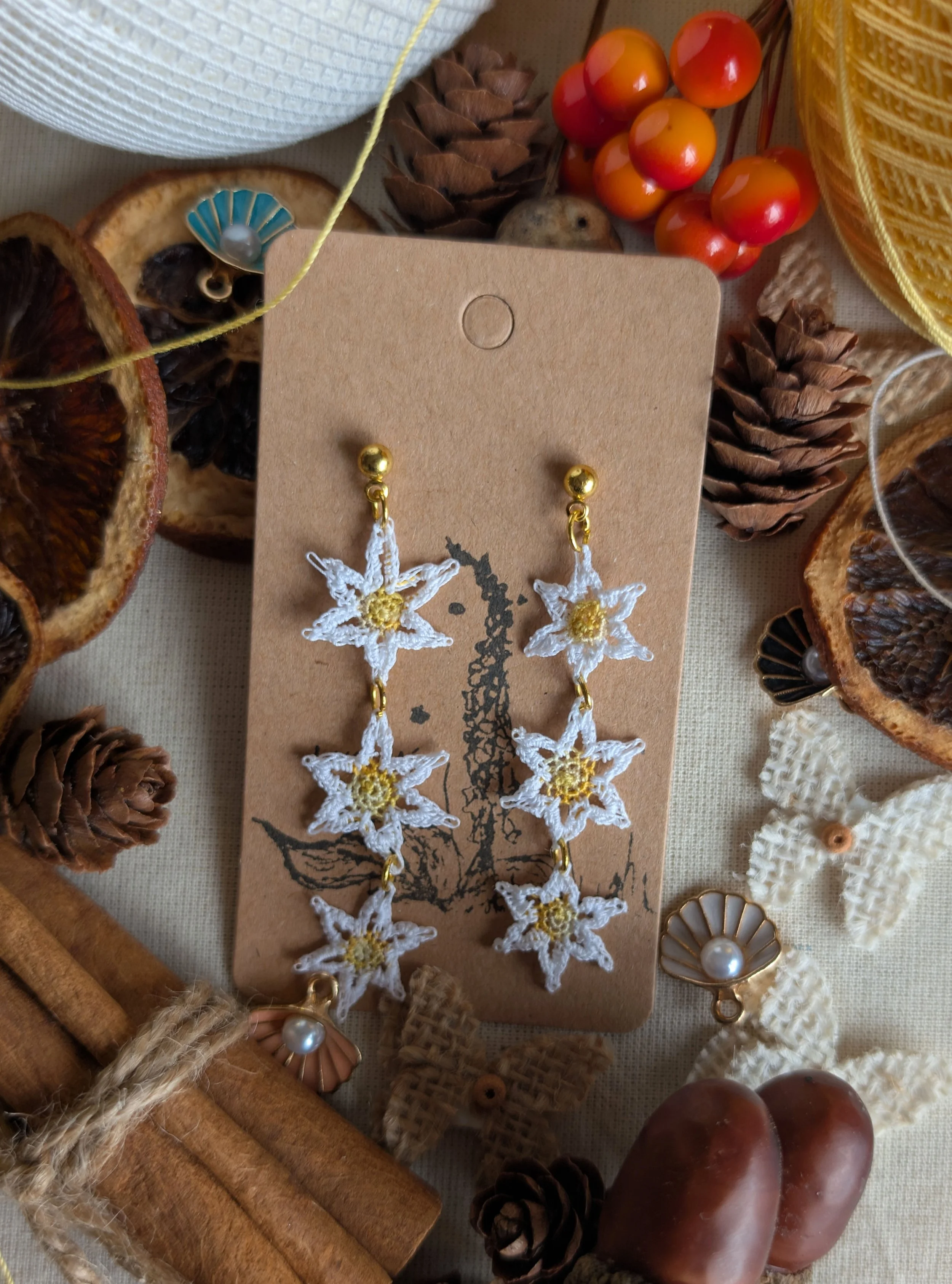 Daisy Chain copy.jpg