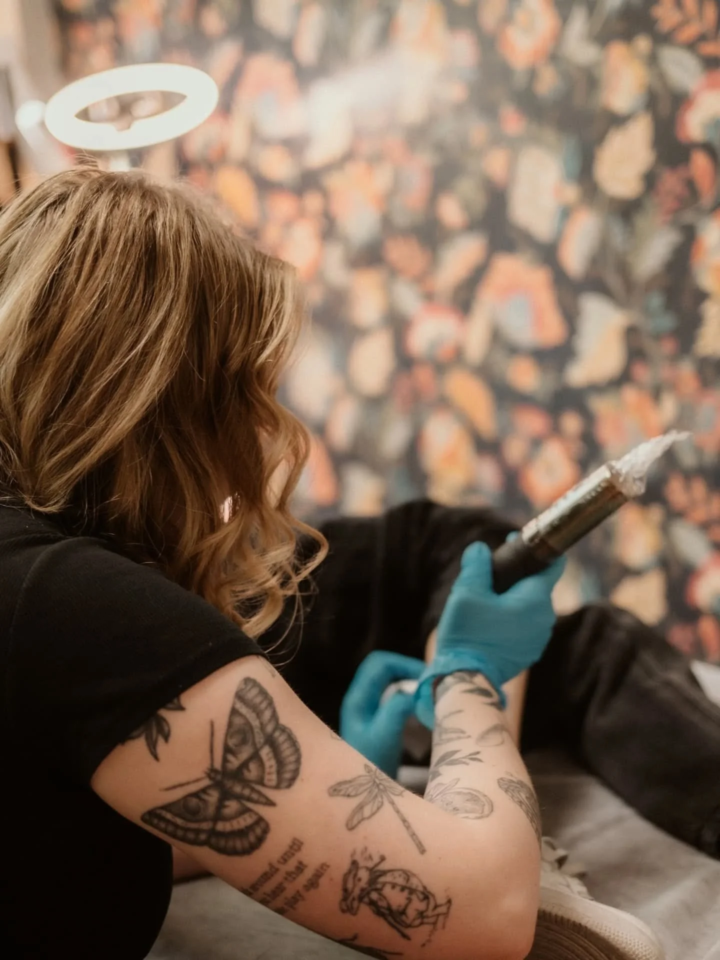 I've got so many flowers Id love to do! 

#Lethbridge #lethbridgealberta #tattoo #tattooidea #tattoocalgary #tattoolethbridge #yqlsmallbusiness #yql #yqltattoo
Tattoo done using
@dynamiccolor @fytsupplies @goodguysupply