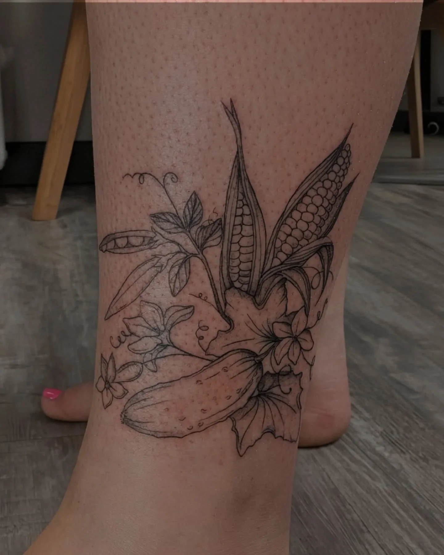 Gmas veggie garden!!! 

#Lethbridge #lethbridgealberta #tattoo #tattooidea #tattooapprentice #tattoolethbridge #yqlsmallbusiness #yql #yqltattoo
Tattoo done using
@dynamiccolor @fytsupplies @goodguysupply