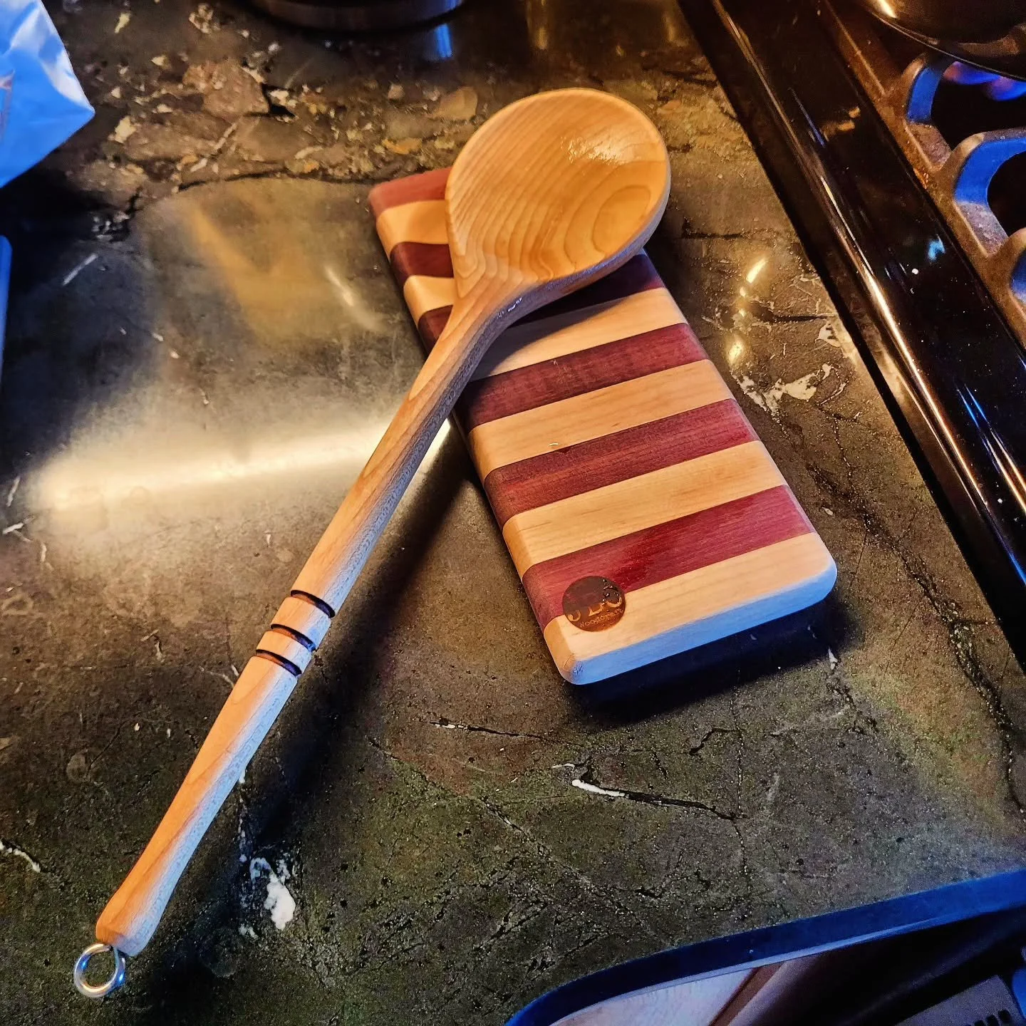 Using Mom's kitchen gadgets to cook on Mother's Day @mom3kjs
.
Guess I need to make more spoons and rests for @montclair_flea , they were a pleasure to use. Only a few weeks left until you can get your own!
.