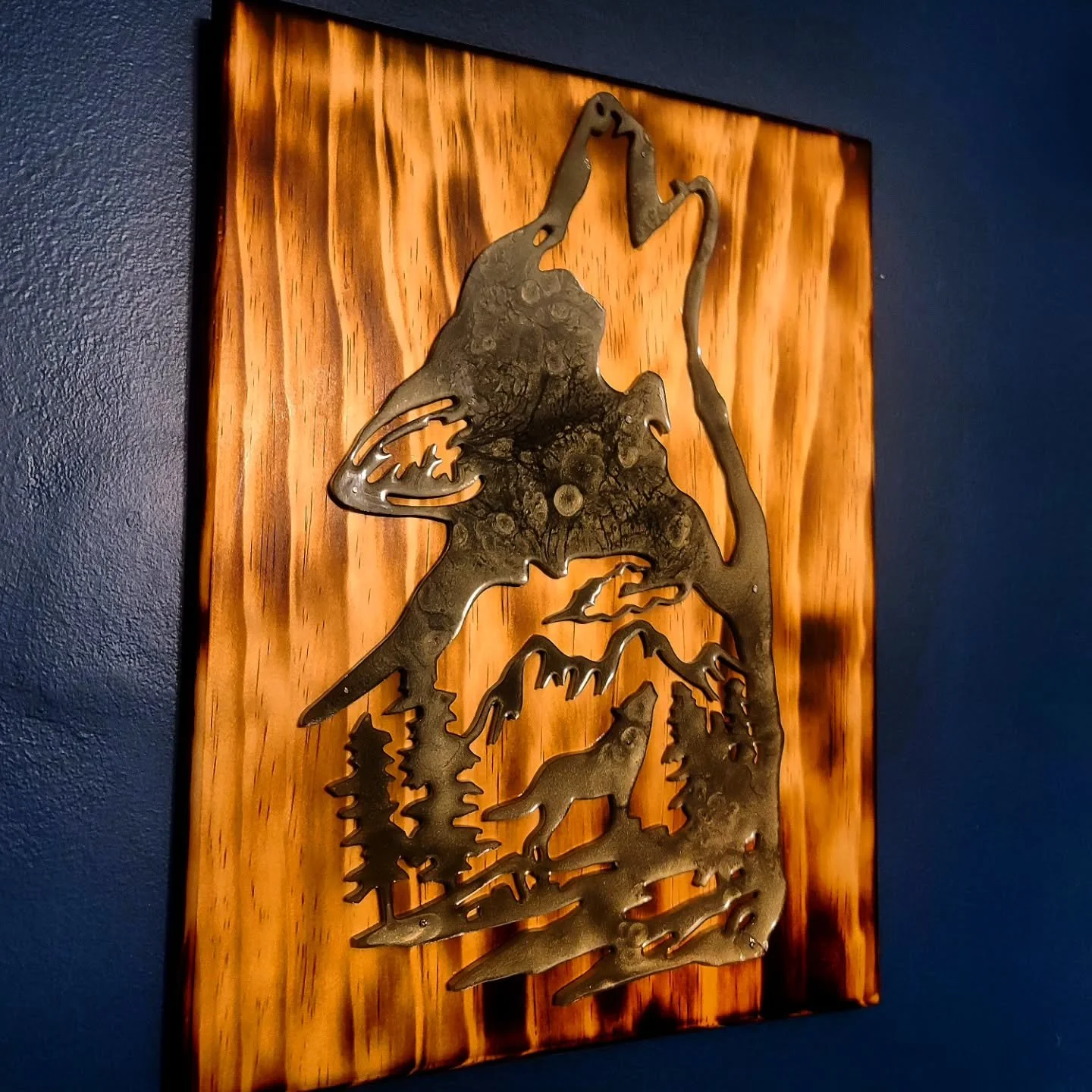 New Wallhanger designs!
.
Rustic burned pine with various animal scenes, perfect for an Outdoorsman or nature lover
.
These will be available on the website shortly, The Patriot Eagle Wallhanger is already spoken for, but the others are up for grabs.
