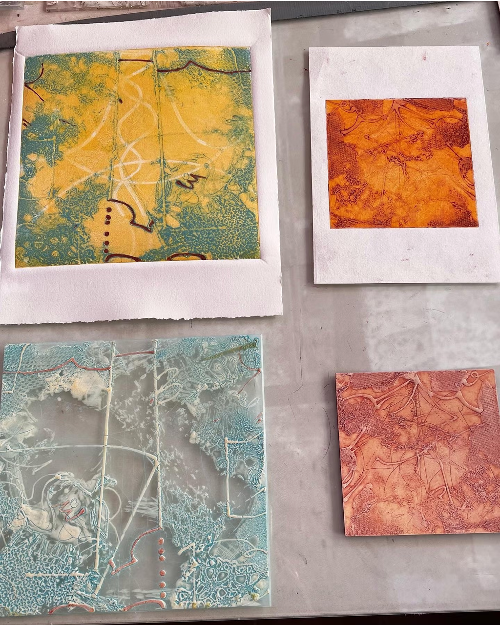 Elise Wagner is an accomplished artist who has dedicated over two decades to evolving her art practice. She has developed a distinctive approach that combines encaustic painting—utilizing a mixture of wax and pigment—with the meticulous techniques of