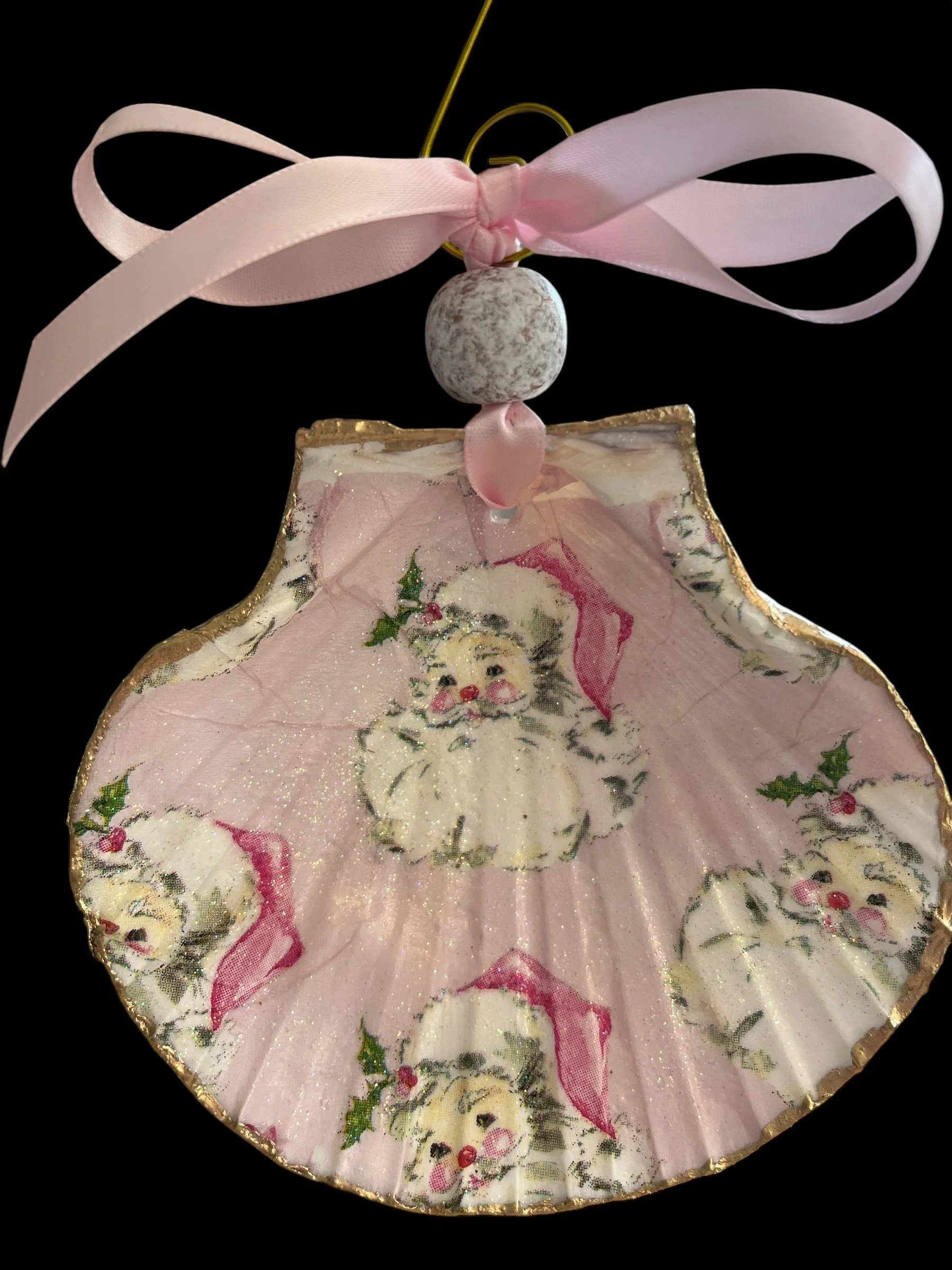 Pink Santa Decorative Scallop Shell Front