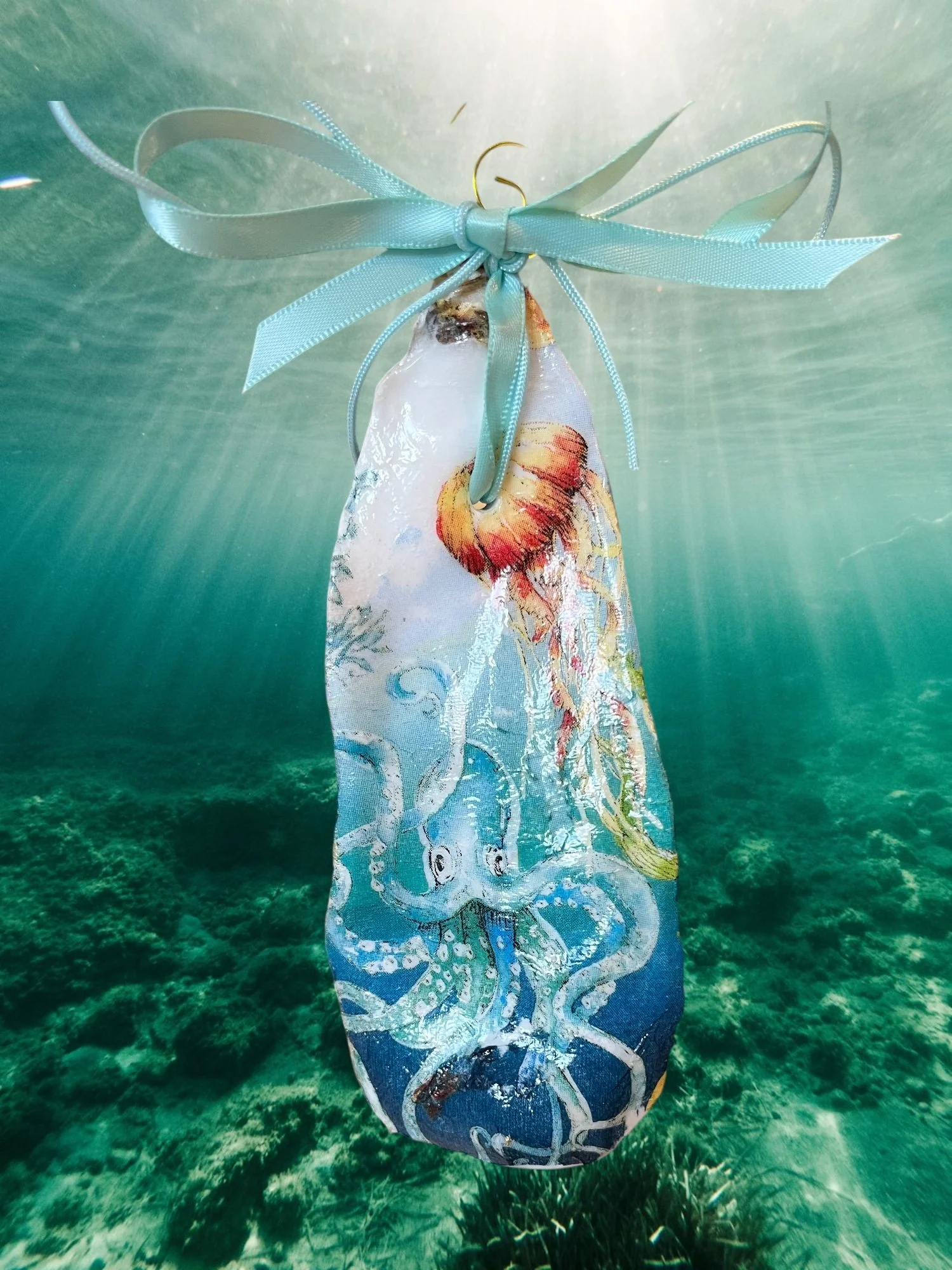 Sea Life Decorative Shell Oyster Ornament
